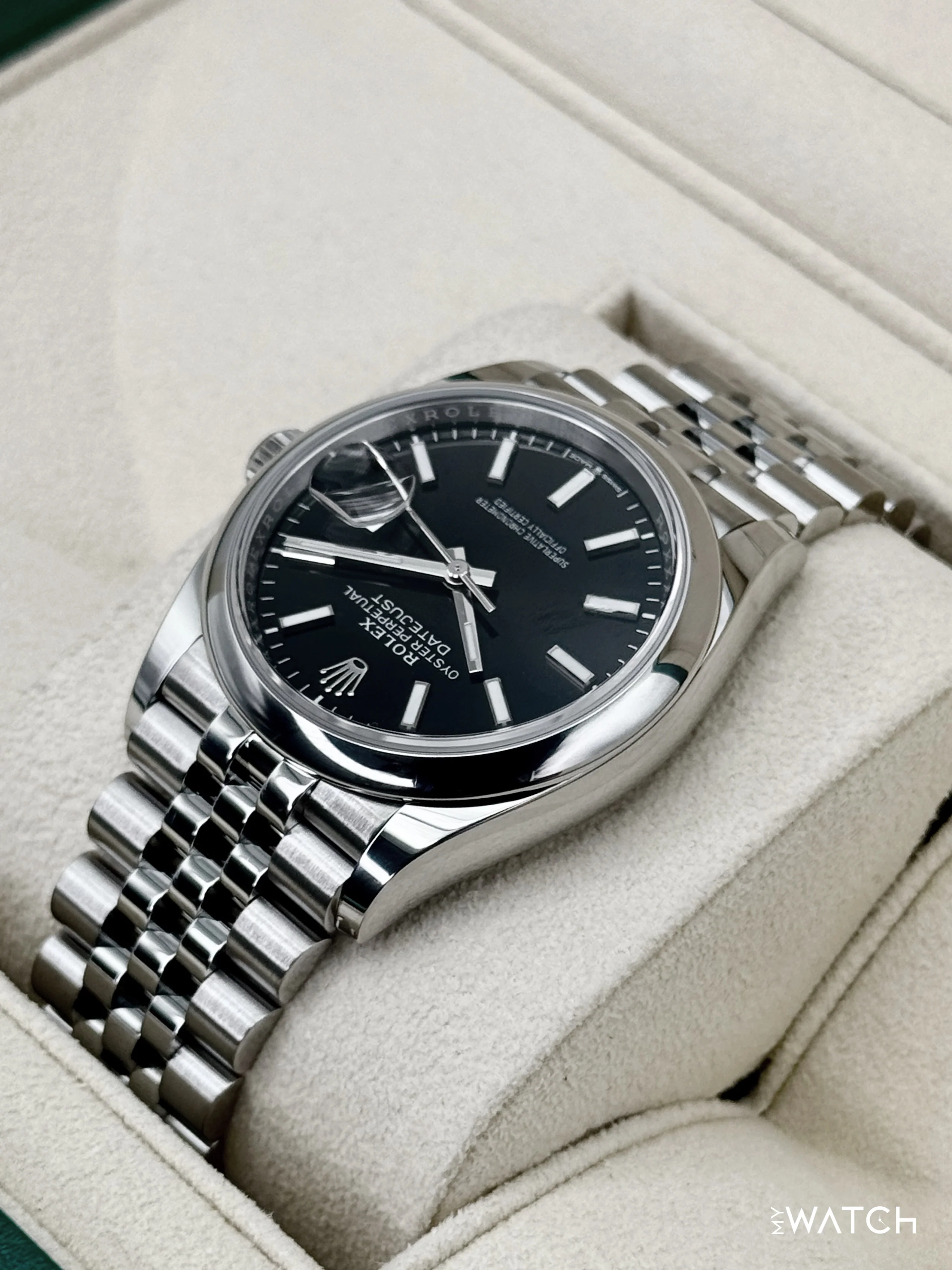 2024 Rolex Datejust 36mm 126200 Stainless Steel Jubilee Black Dial - Image 7