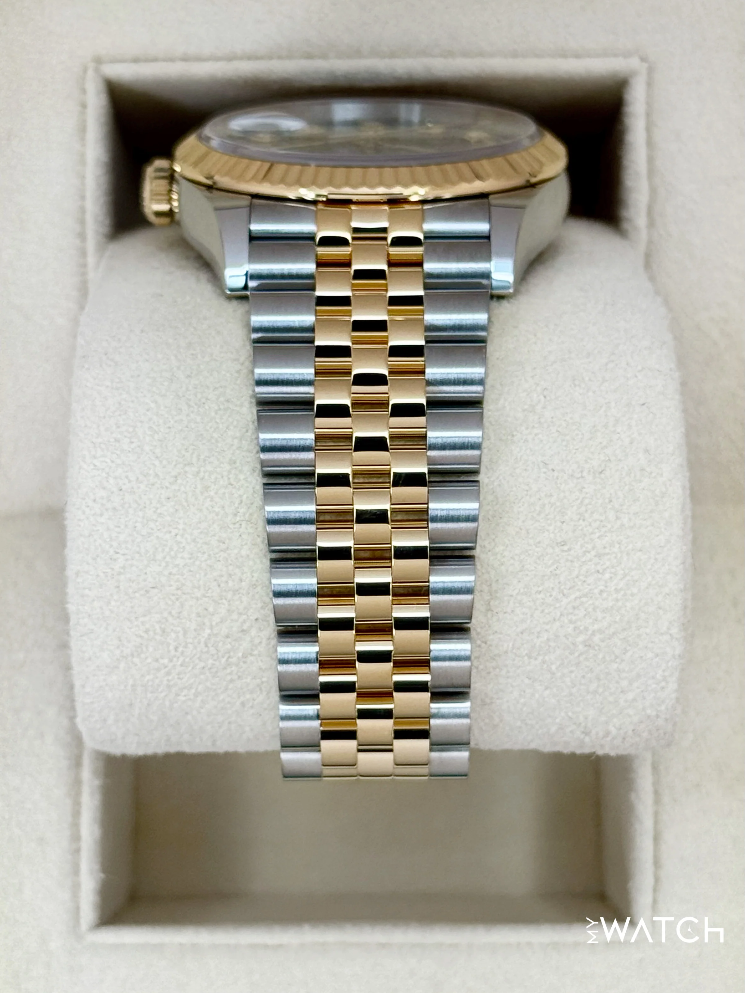 2024 Rolex Datejust 36mm 126233 Two-Tone Jubilee Black Diamond Dial - Image 4