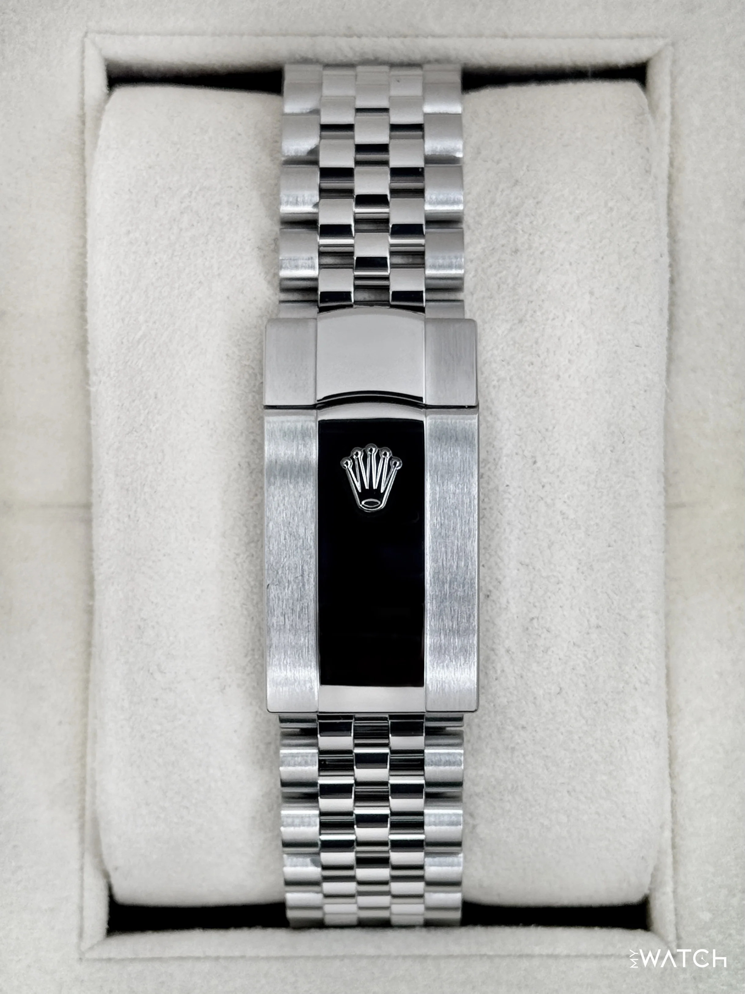 2024 Rolex Datejust 41mm 126334 Jubilee Wimbledon Dial - Image 2