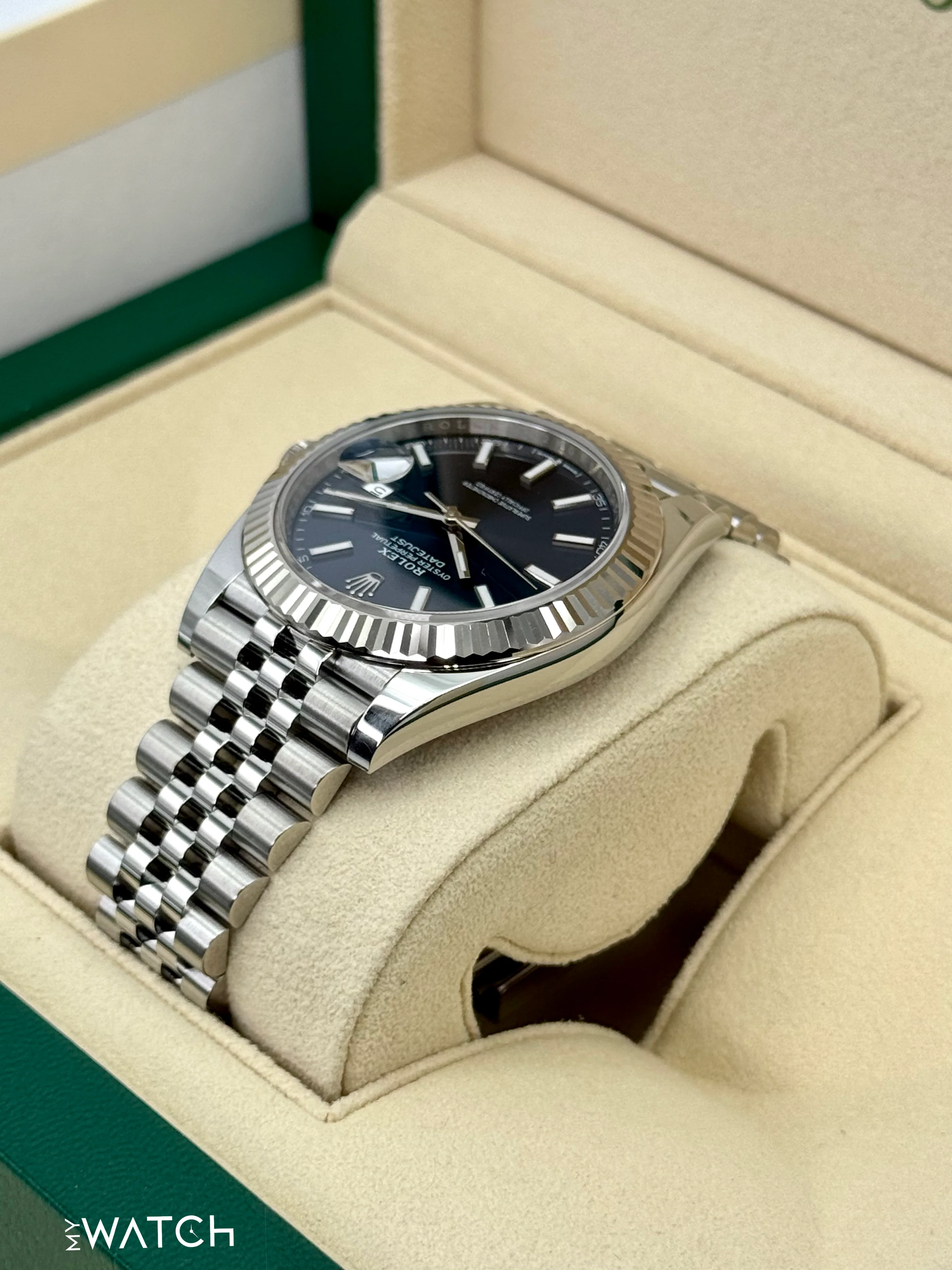 2024 Rolex Datejust 41mm 126334 Stainless Steel Jubilee Blue Dial - Image 7