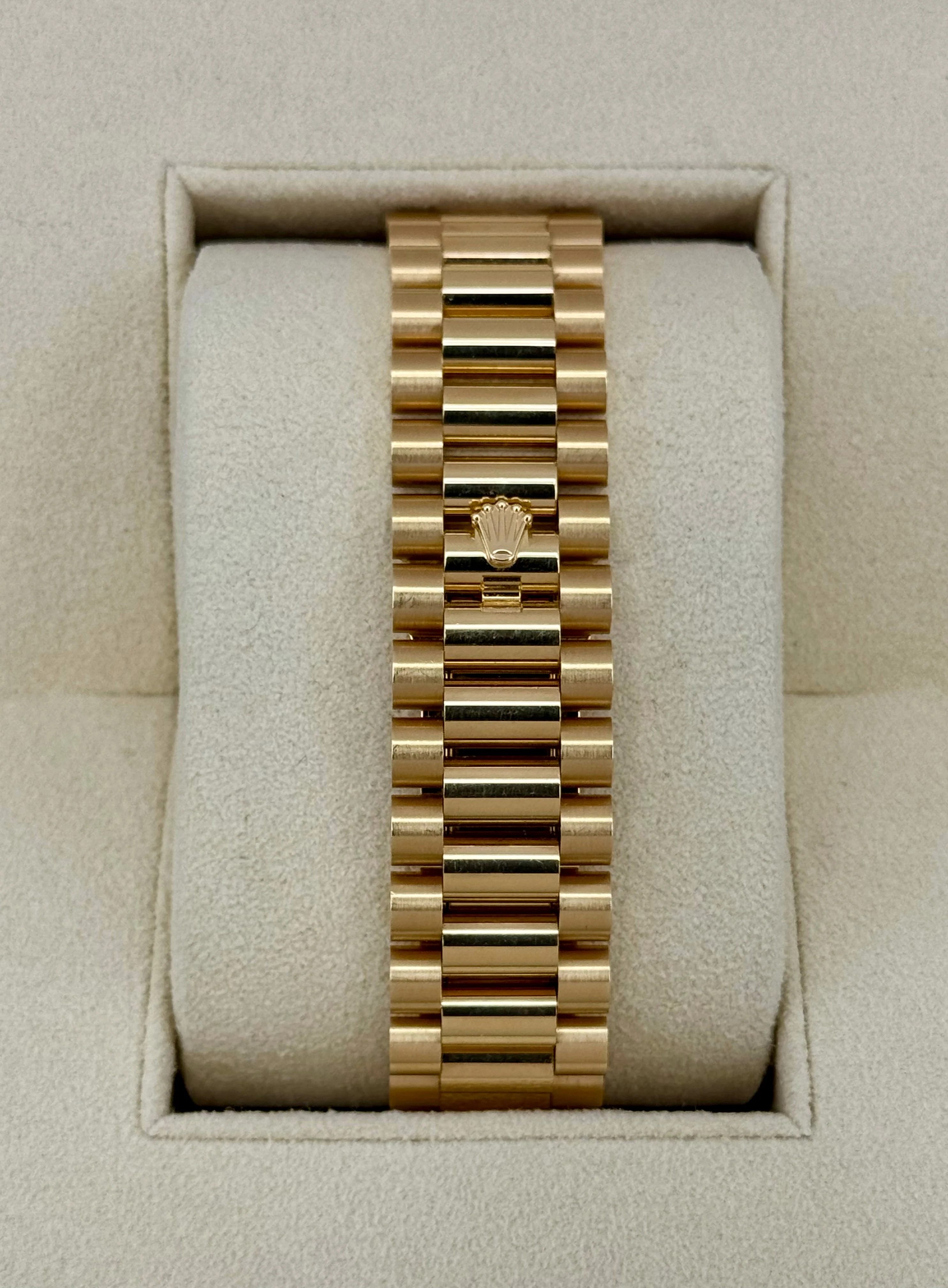 2024 Rolex Day-Date 40mm 228238 Presidential Green Dial - Image 2