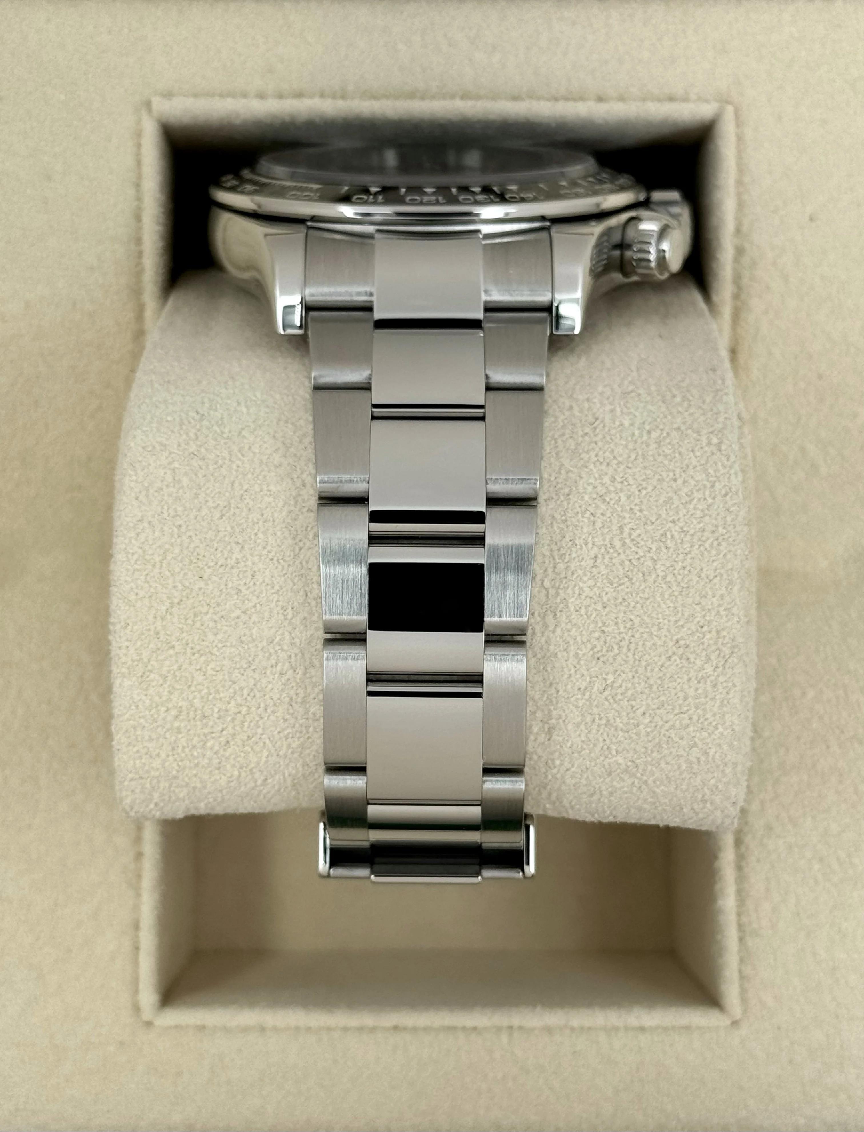 2024 Rolex Daytona 40mm 126500LN Stainless Steel Black Dial - Image 3