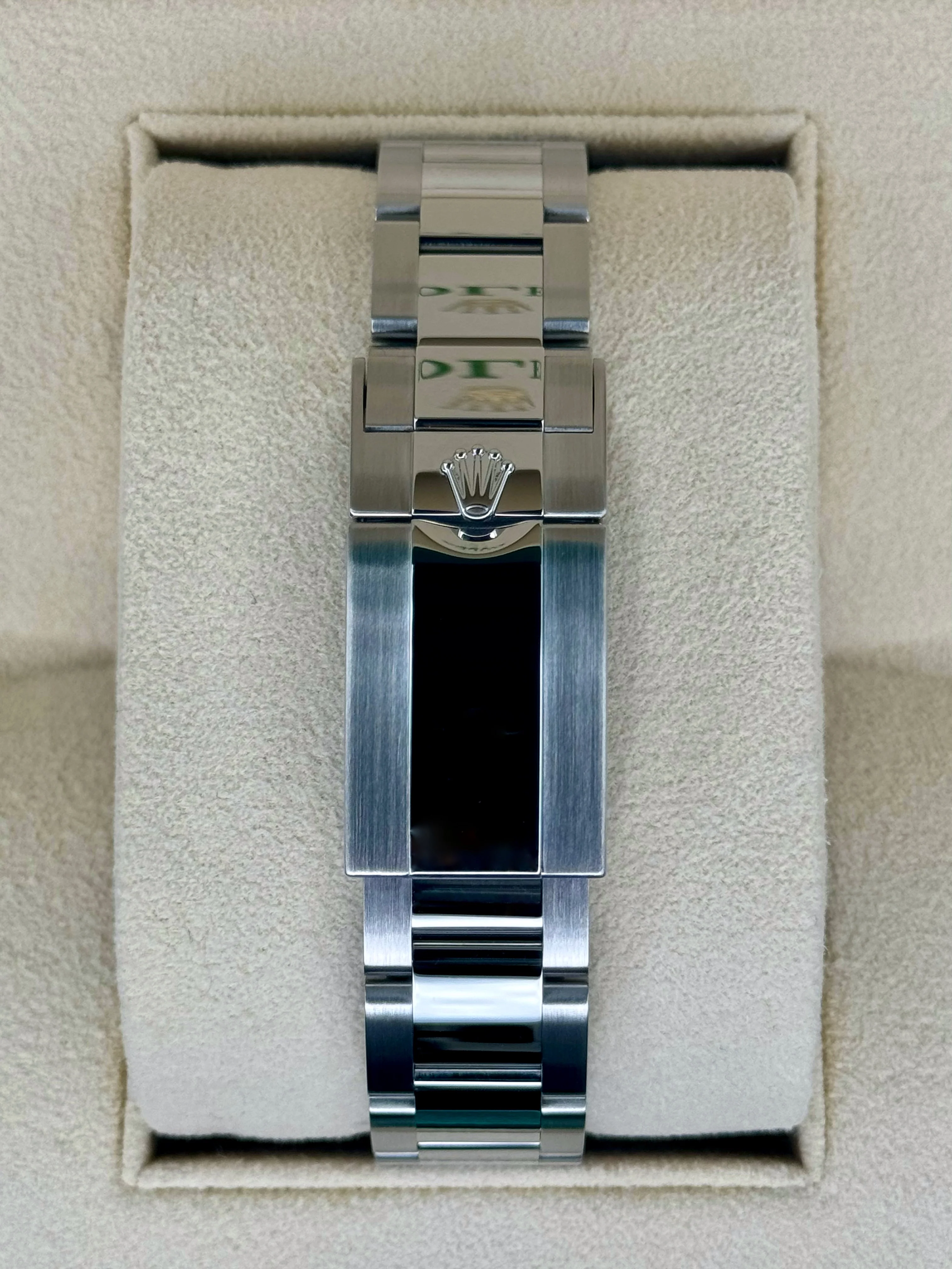 2024 Rolex Daytona 40mm 126500LN Stainless Steel Panda Dial - Image 2