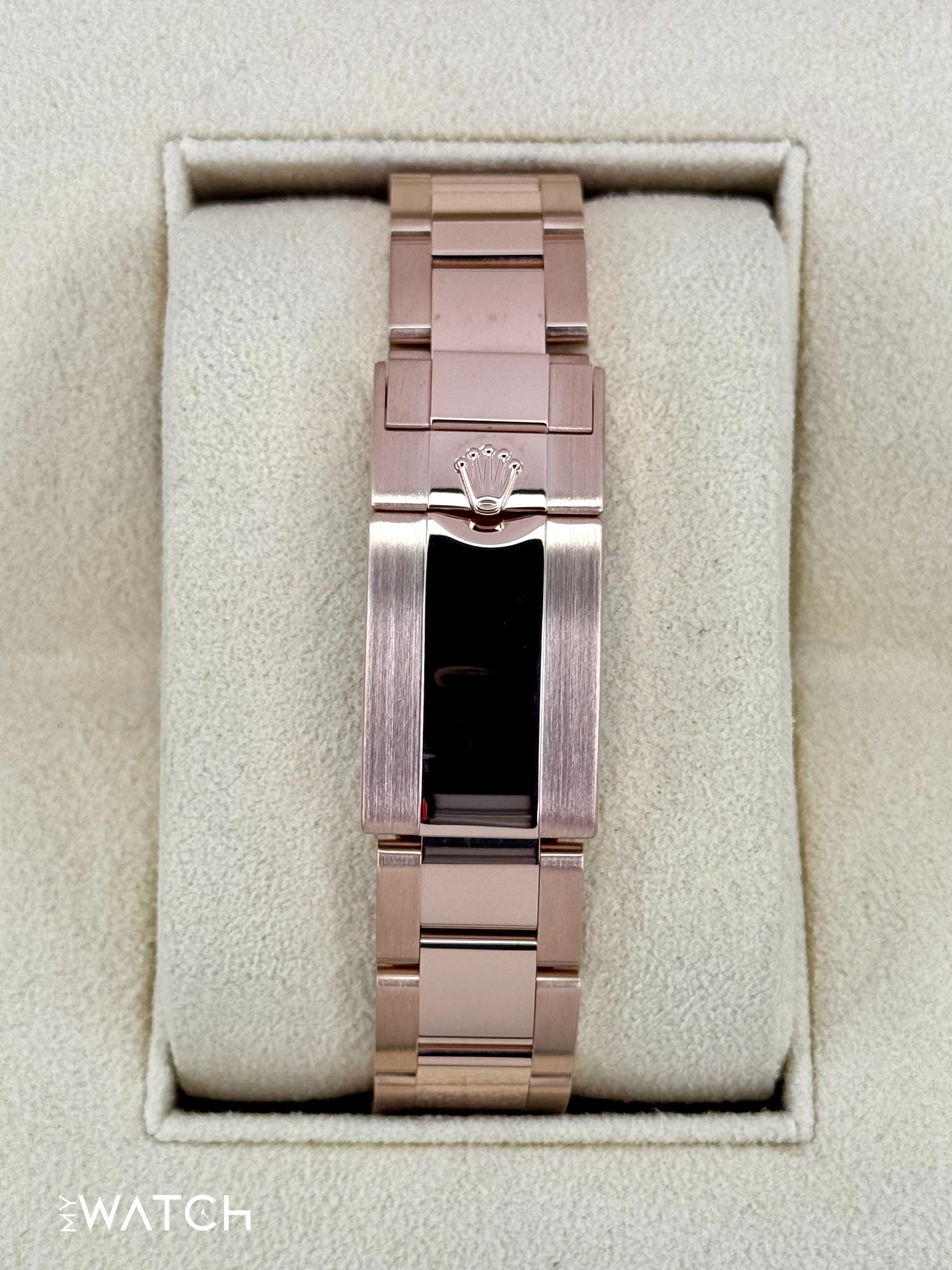 2024 Rolex Daytona 40mm 126505 Rose Gold Black Dial - Image 2