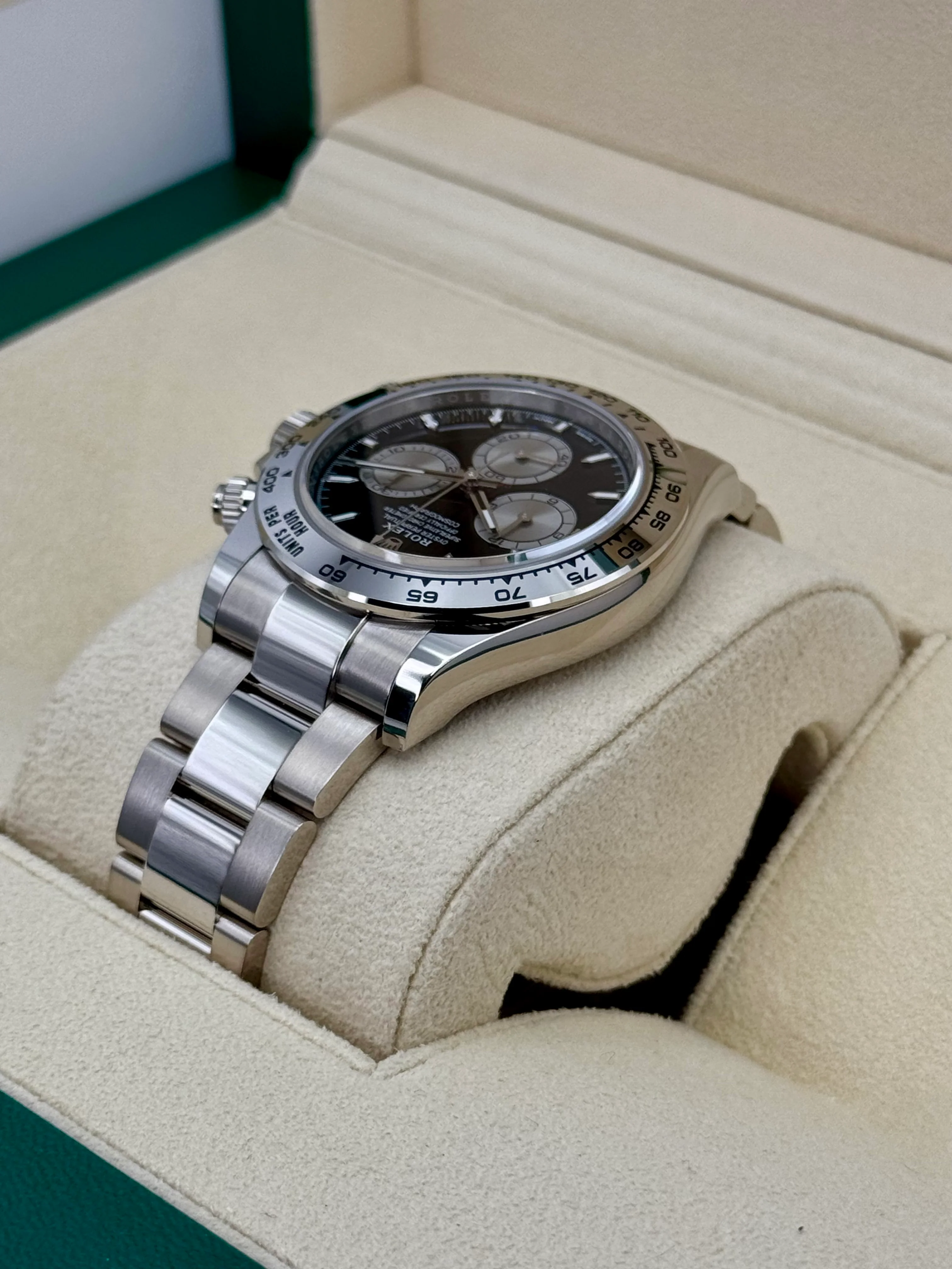 NEW 2024 Rolex Daytona 40mm 126509 White Gold Black Dial - Image 7