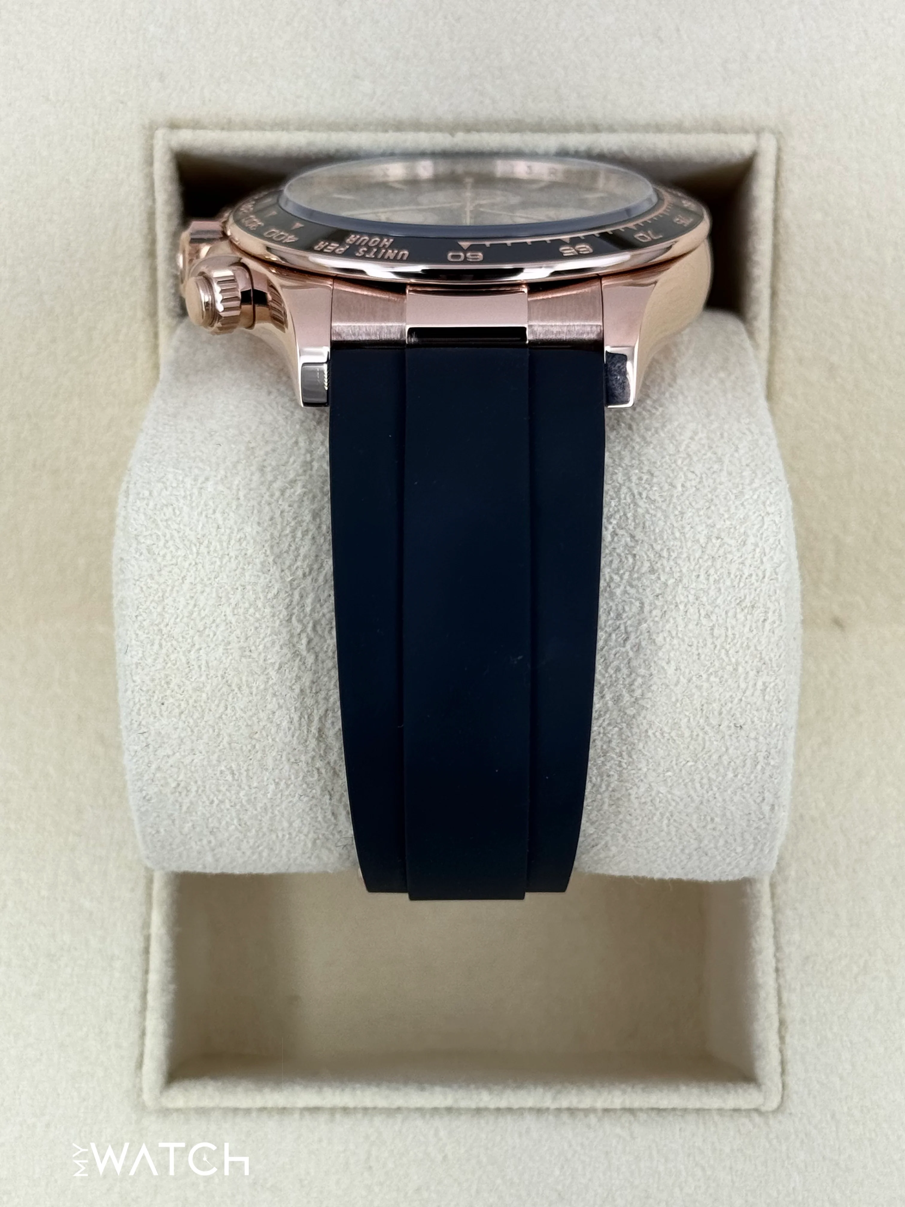 2024 Rolex Daytona 40mm 126515LN Rose Gold Oysterflex Black Dial - Image 4