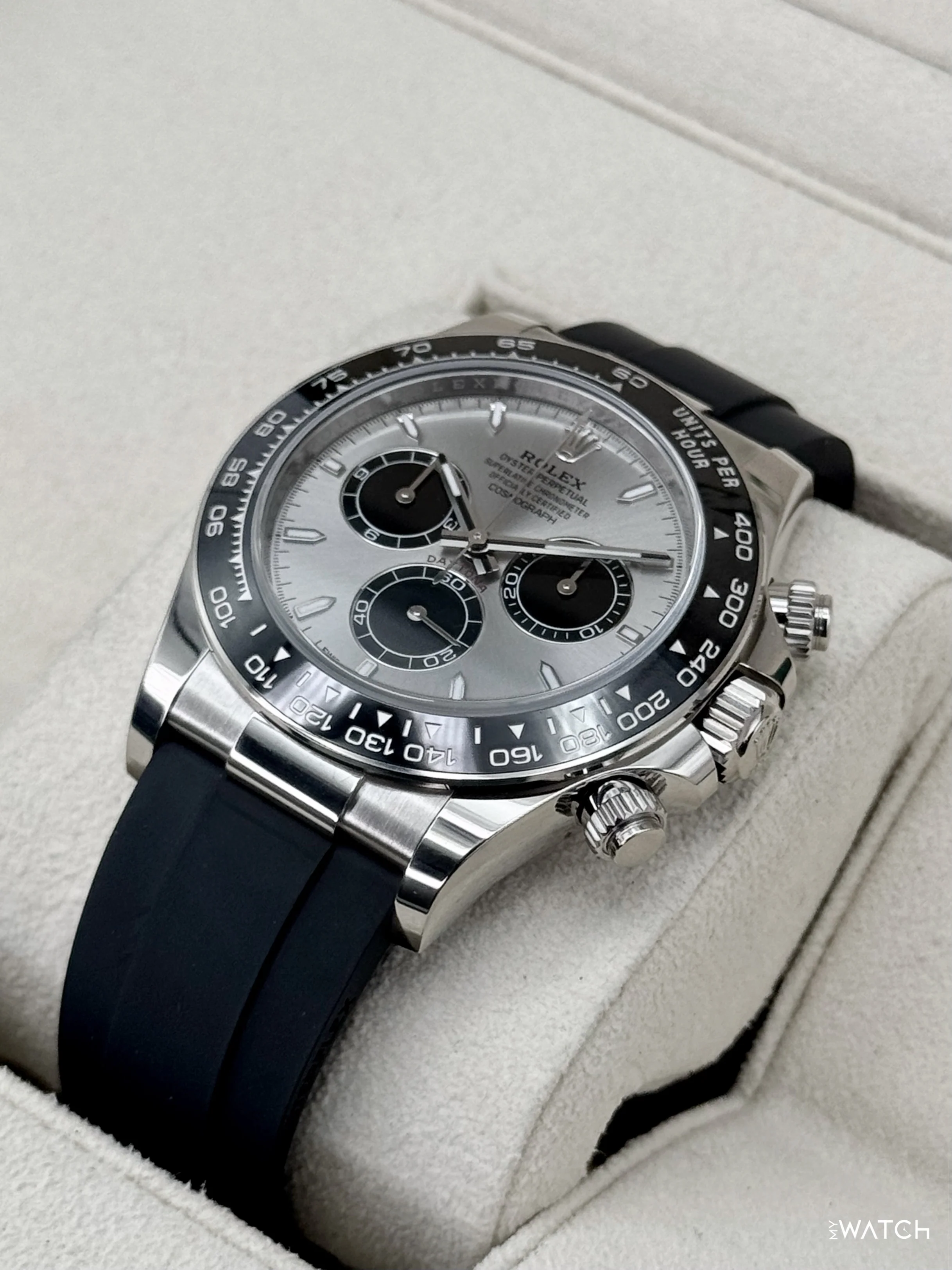 2024 Rolex Daytona 40mm 126519LN White Gold Oysterflex Silver Ghost Dial - Image 5