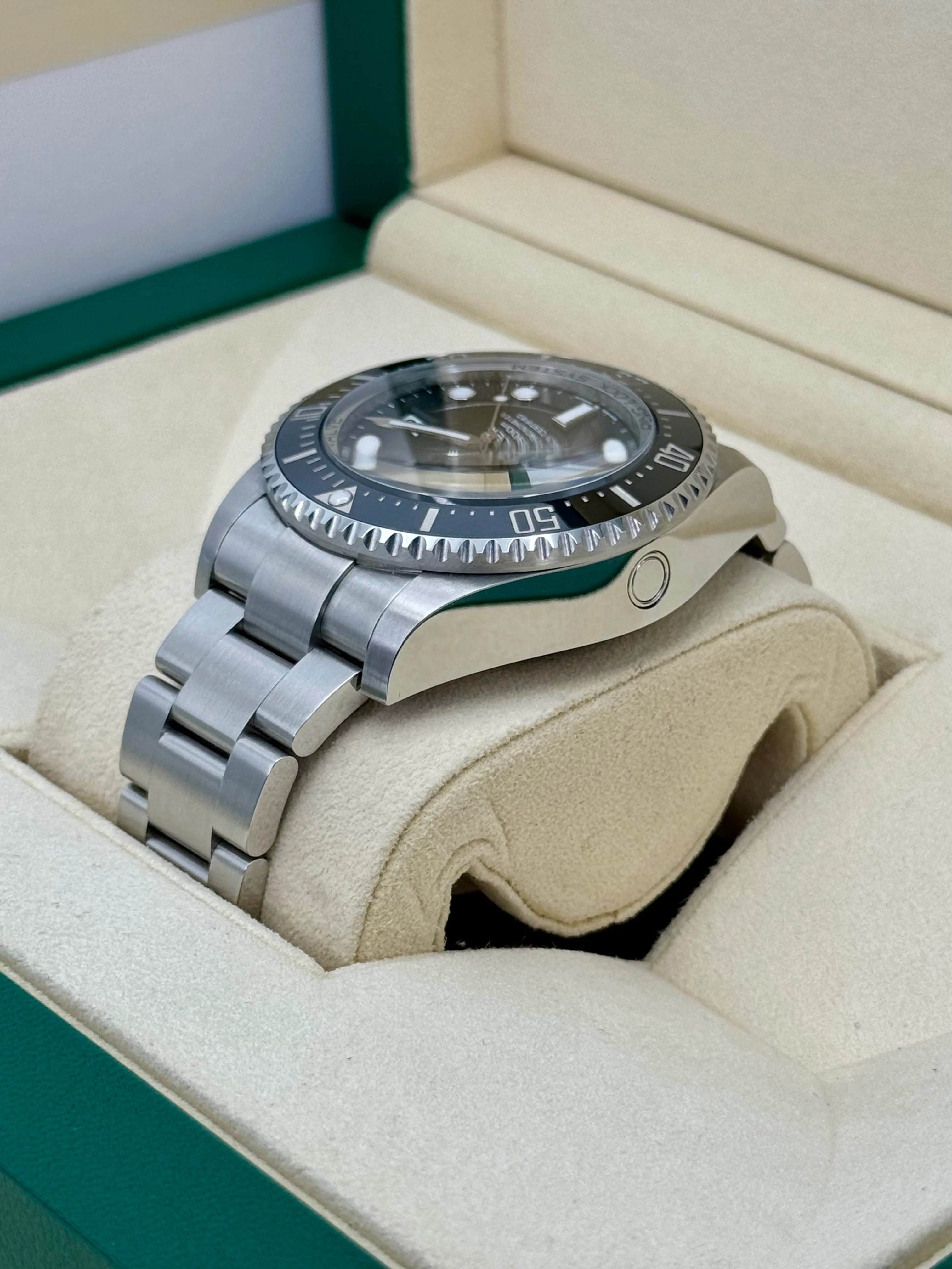2024 Rolex Deepsea 44mm 136660 Stainless Steel Black Dial - Image 7