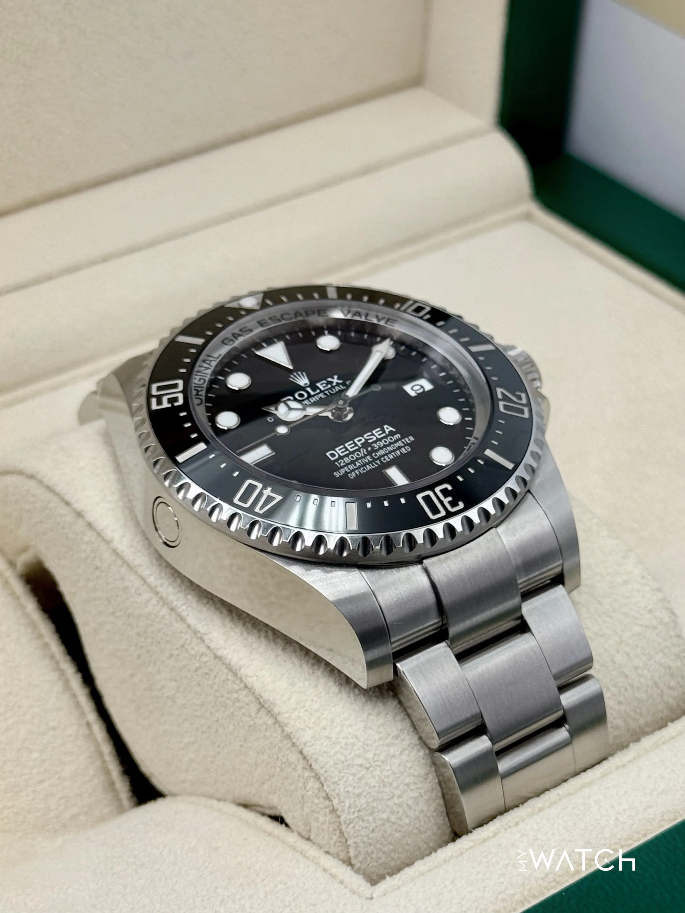 2024 Rolex Deepsea 44mm 136660 Stainless Steel Black Dial - Image 6