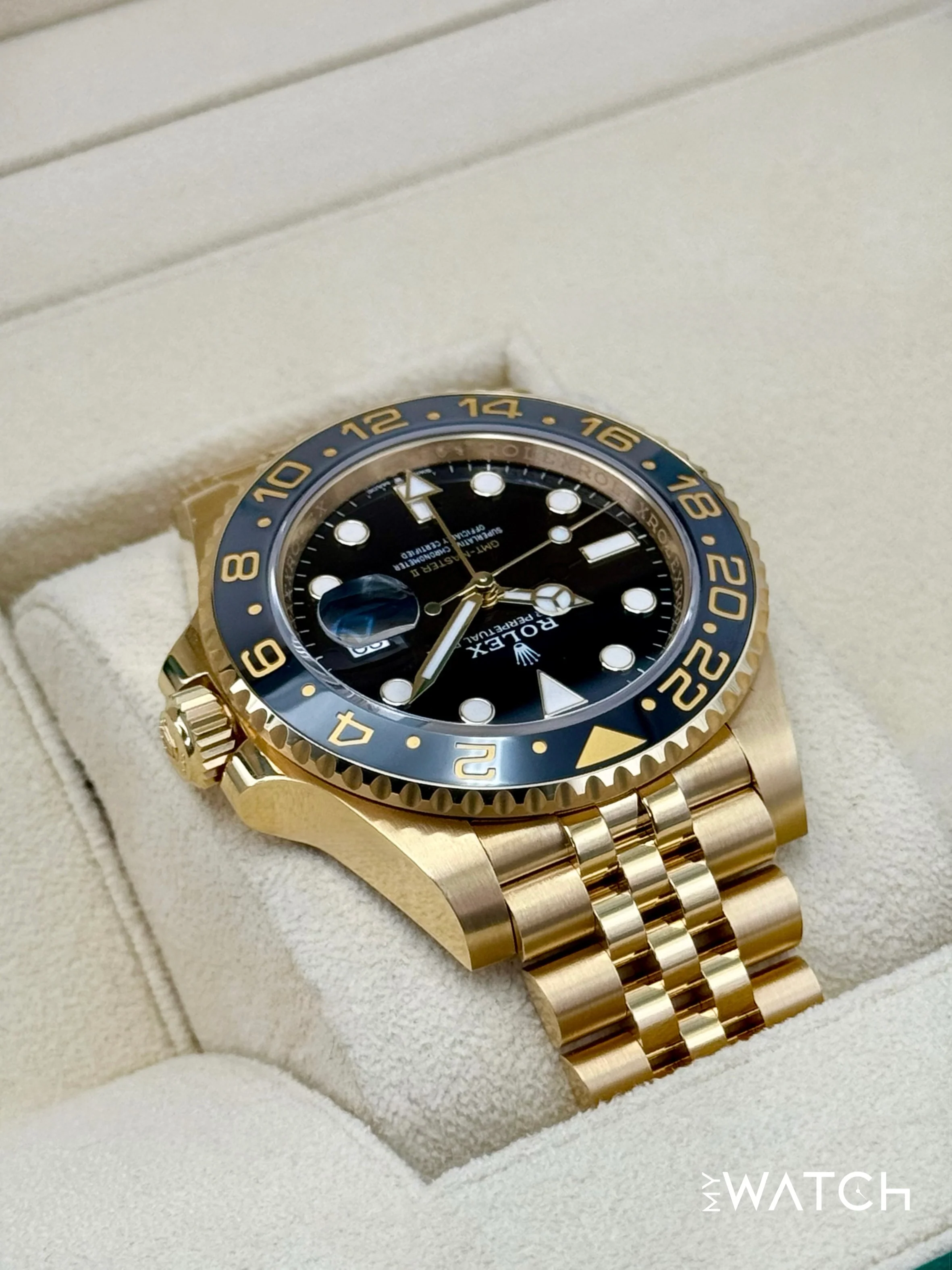 2024 Rolex GMT-Master II 40mm 126718GRNR Jubilee Black Dial - Image 8