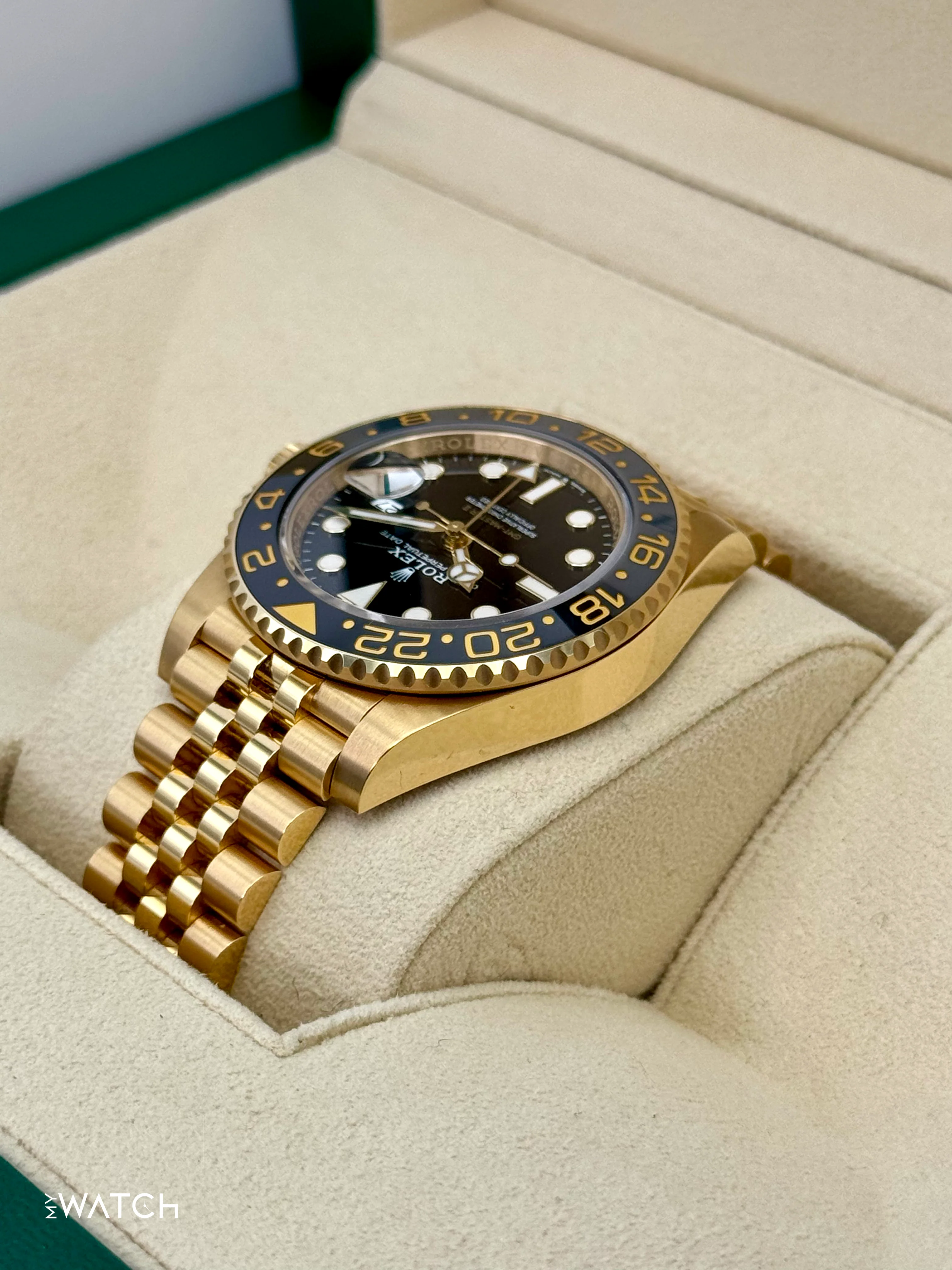 2024 Rolex GMT-Master II 40mm 126718GRNR Jubilee Black Dial - Image 7