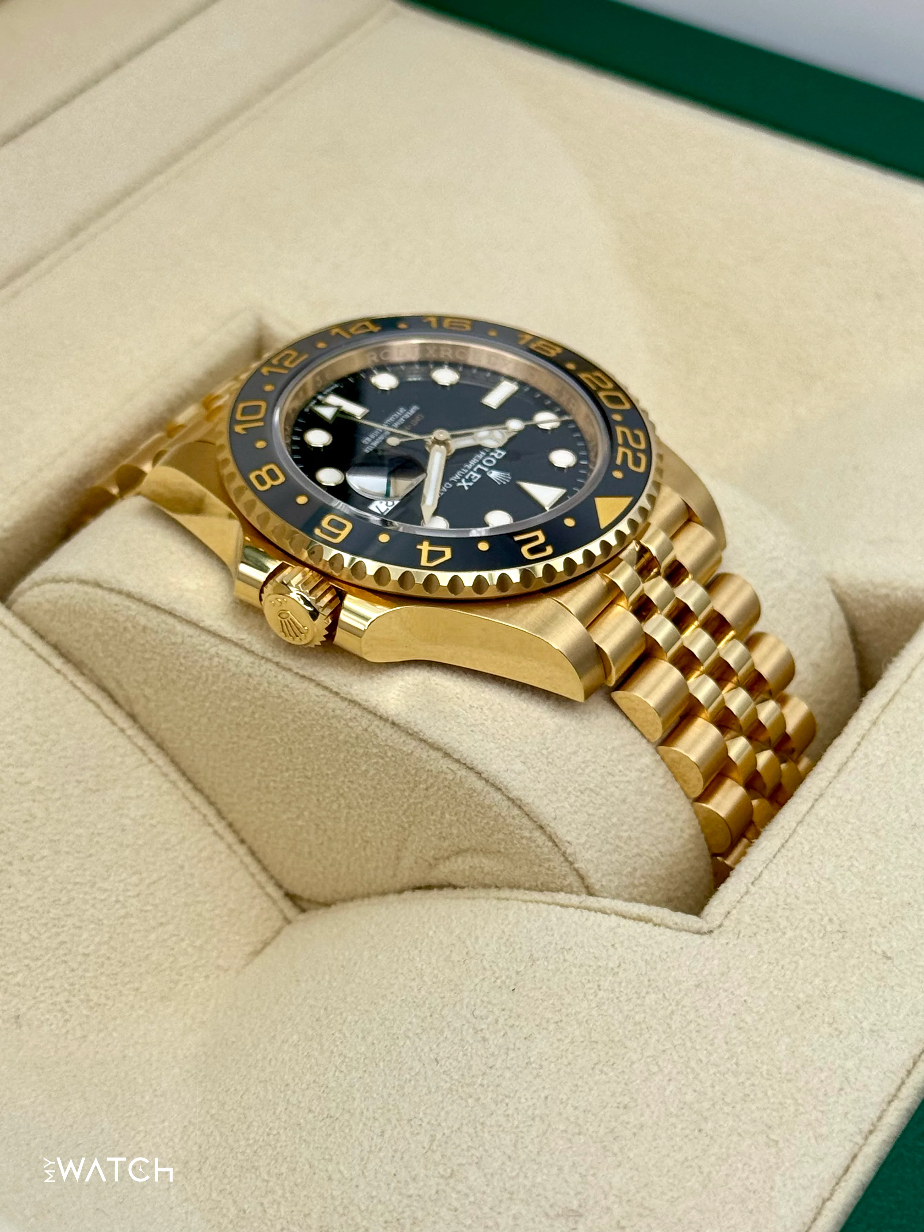 2024 Rolex GMT-Master II 40mm 126718GRNR Jubilee Black Dial - Image 8