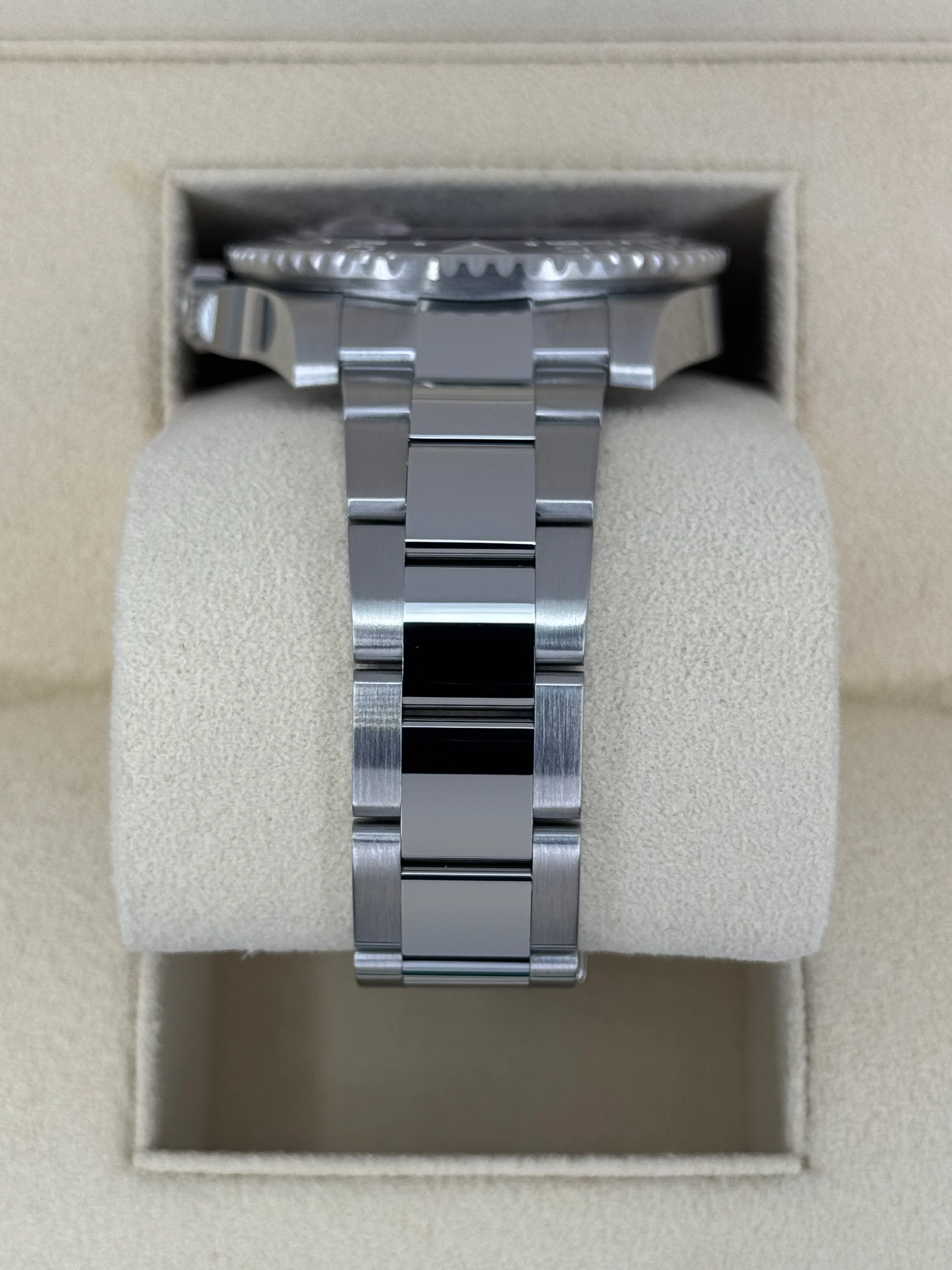 2024 Rolex GMT-Master II "Pepsi" 40mm 126710BLRO Oyster - Image 4