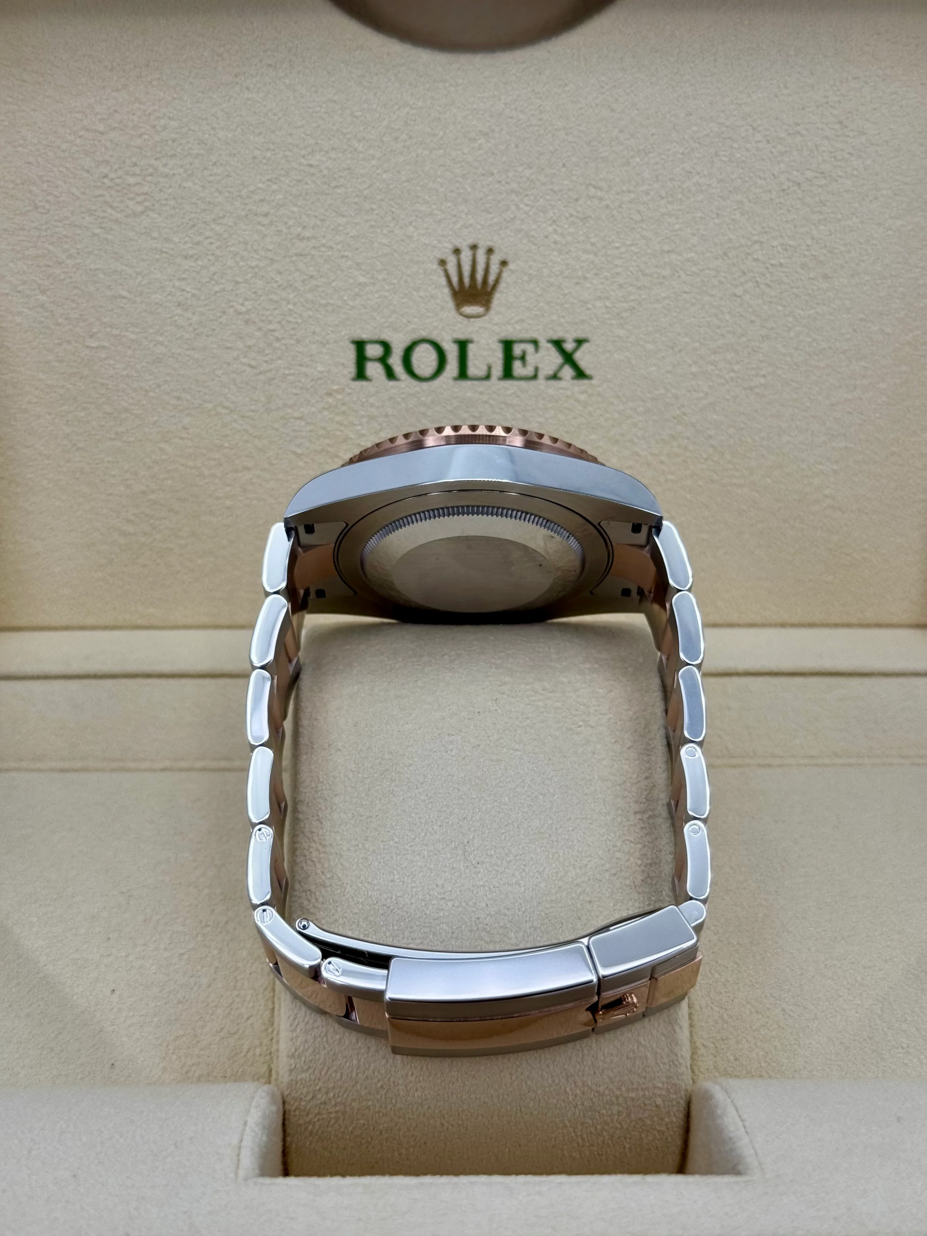 2024 Rolex GMT-Master II "Rootbeer" 40mm 126711CHNR Two-Tone - Image 10