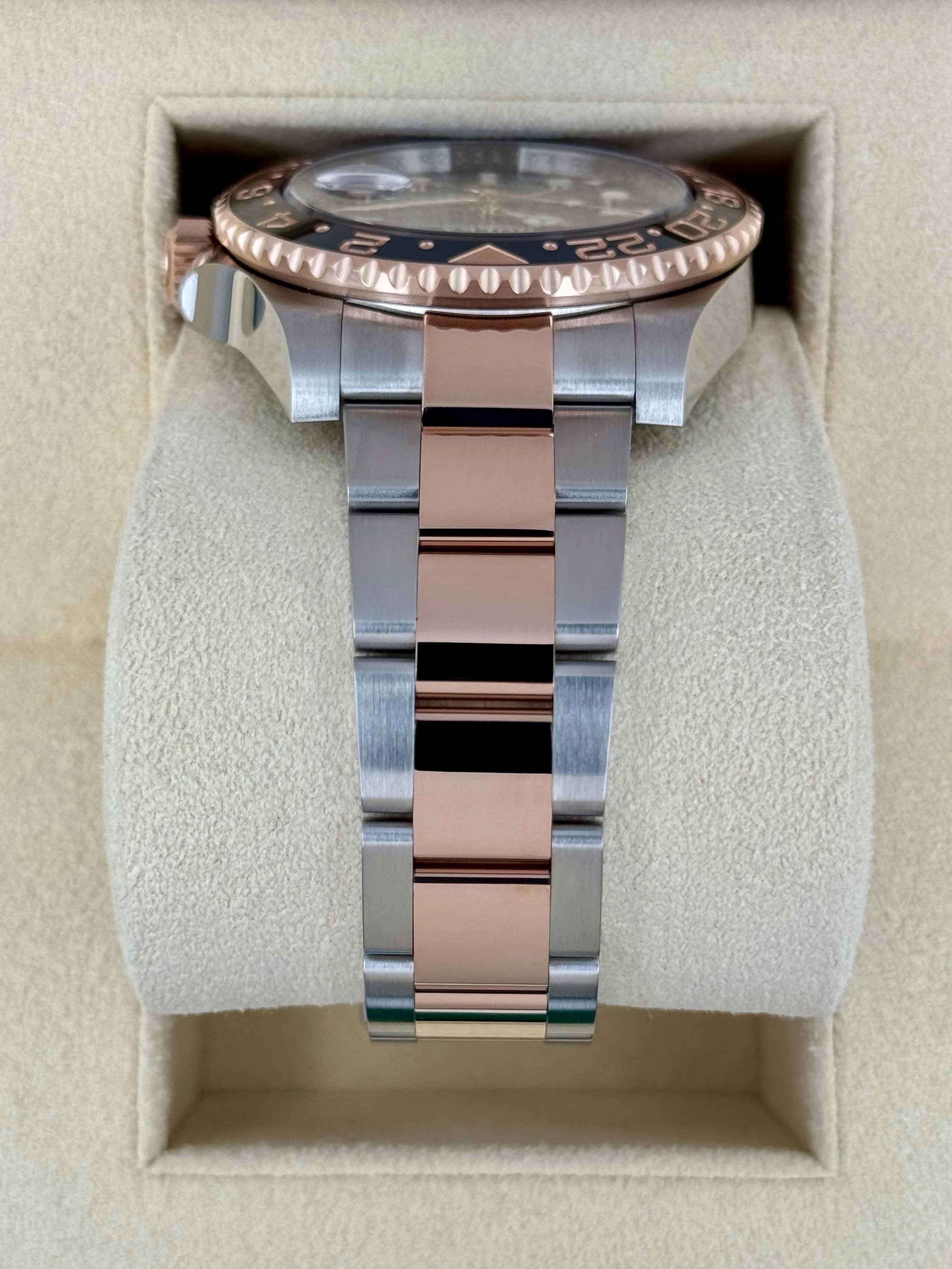 2024 Rolex GMT-Master II "Rootbeer" 40mm 126711CHNR Two-Tone - Image 4
