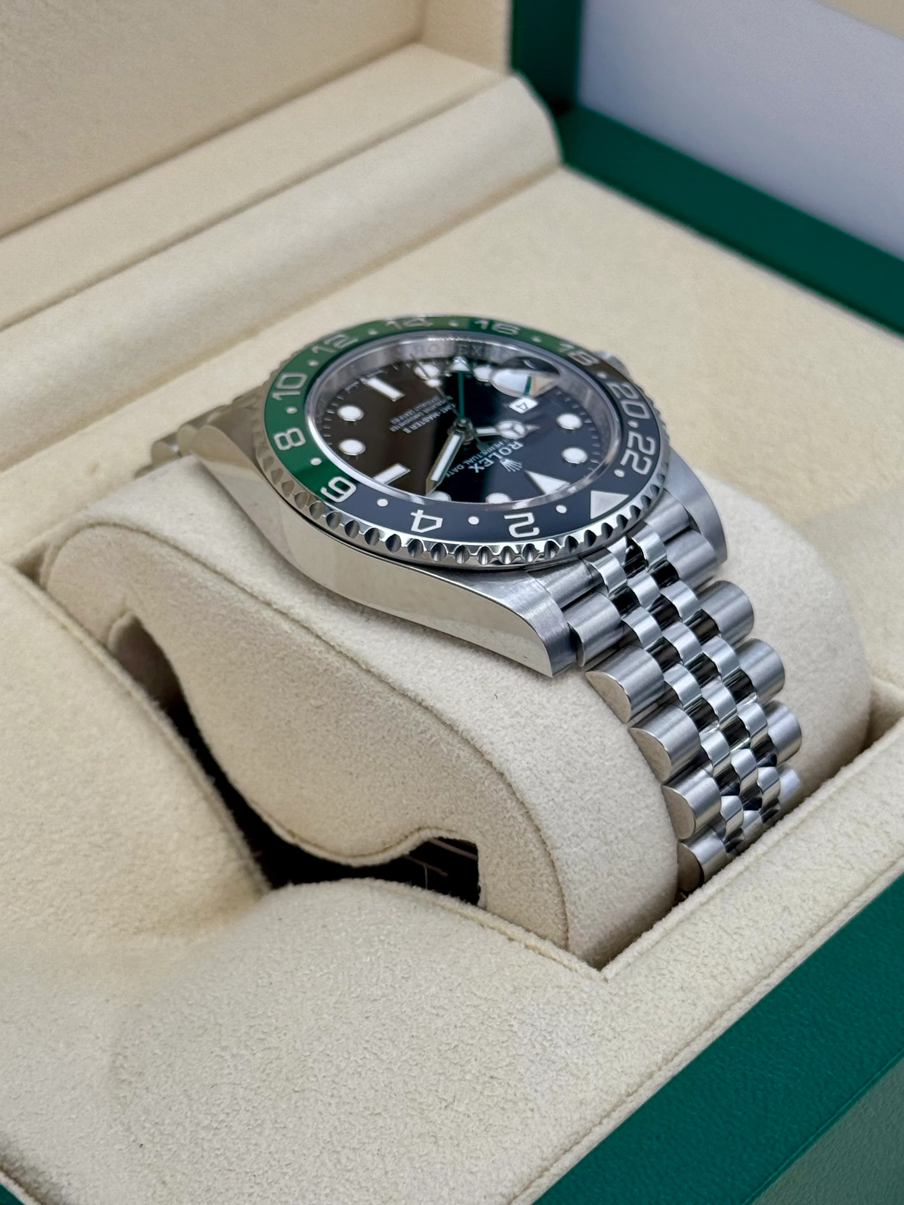 2024 Rolex GMT-Master II "Sprite" 40mm 126720VTNR Jubilee - Image 8