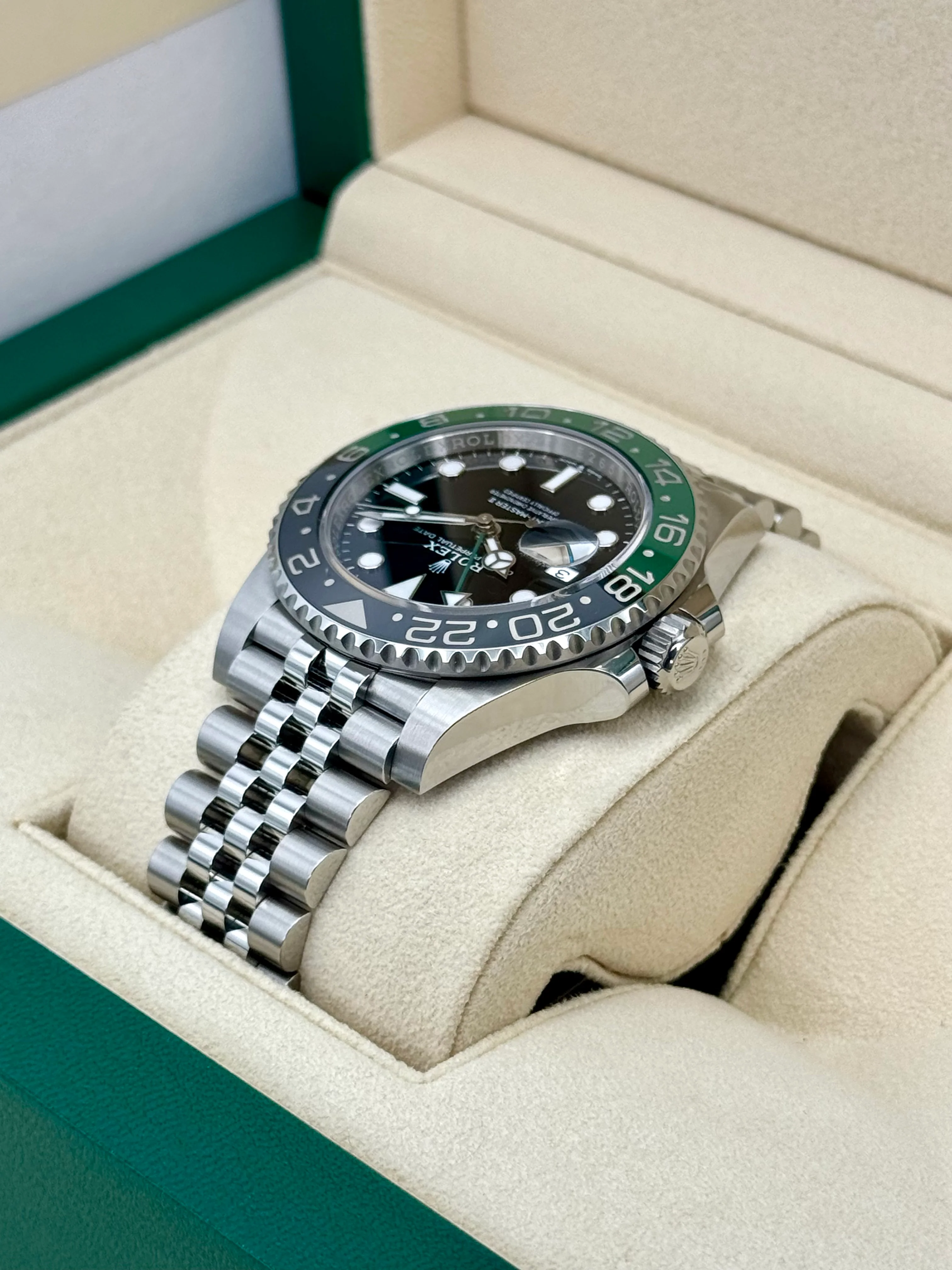 2024 Rolex GMT-Master II "Sprite" 40mm 126720VTNR Jubilee - Image 8
