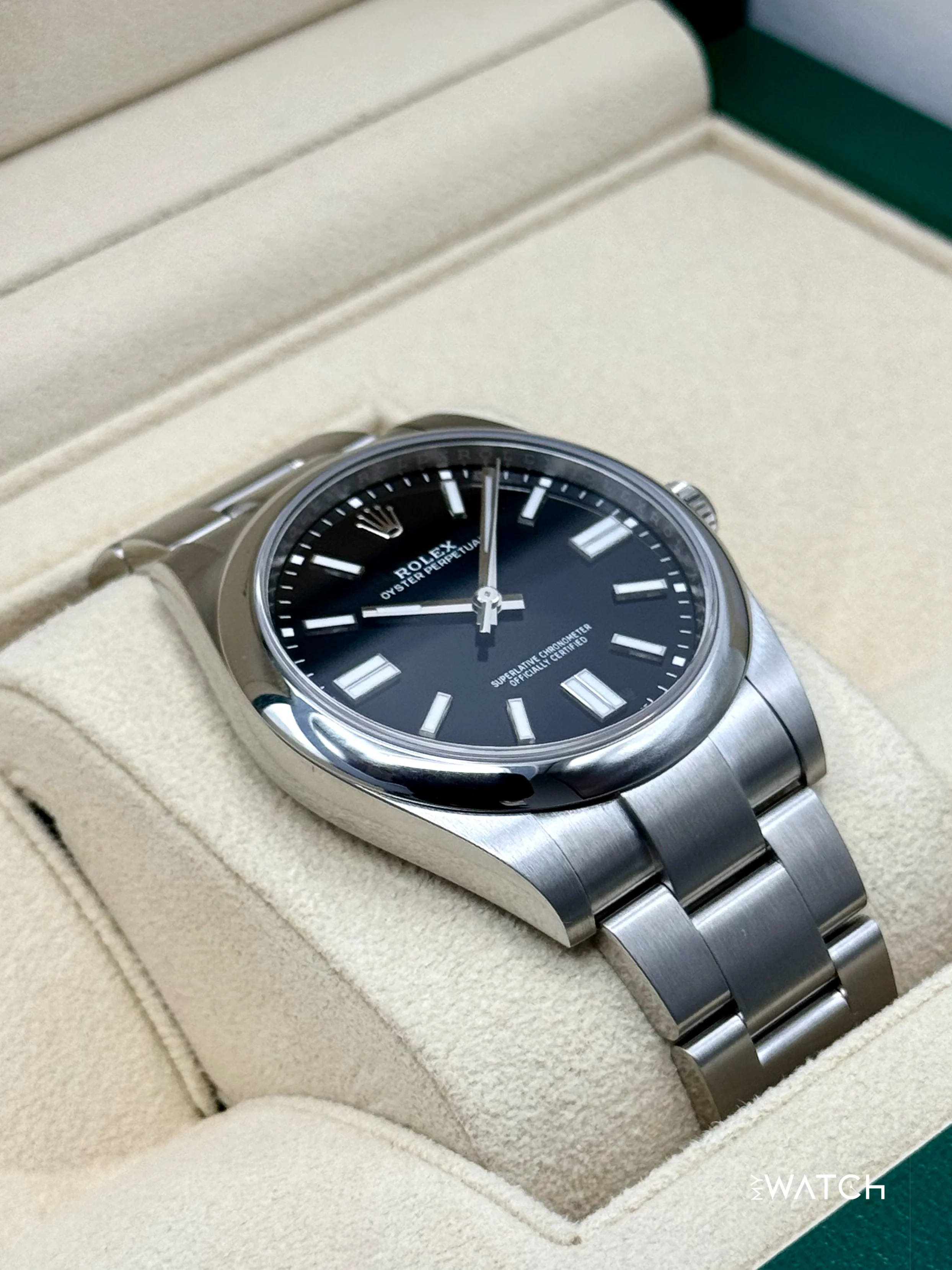 2024 Rolex Oyster Perpetual 41mm 124300 Black Dial - Image 6
