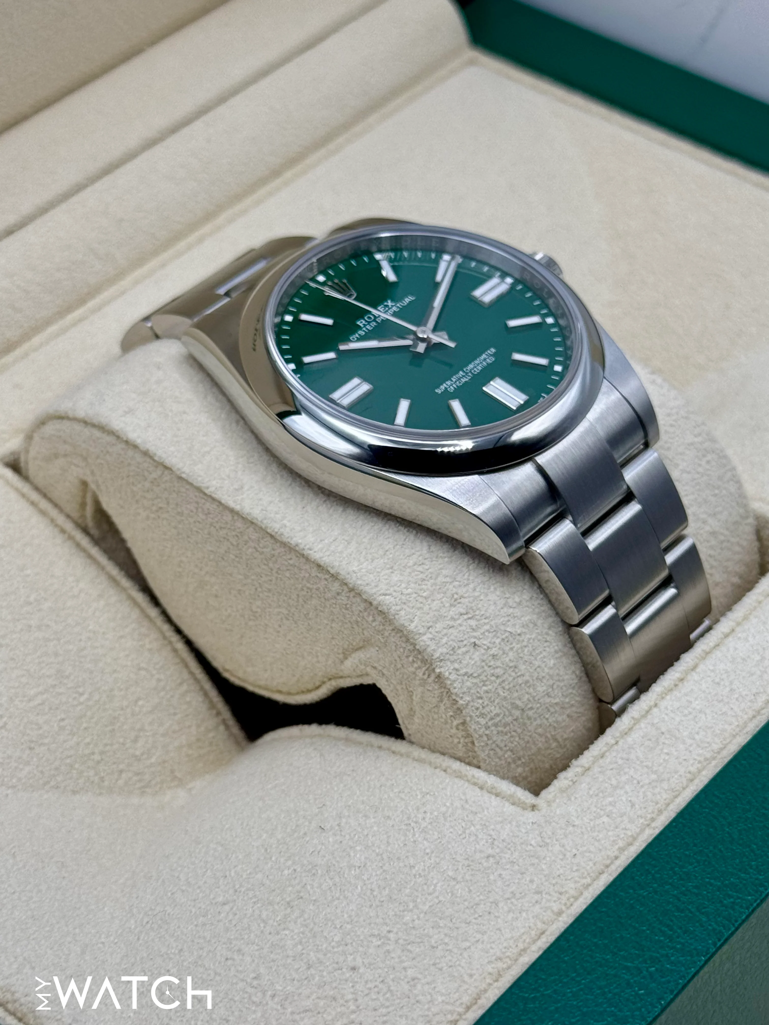 2024 Rolex Oyster Perpetual 41mm 124300 Green Dial - Image 6