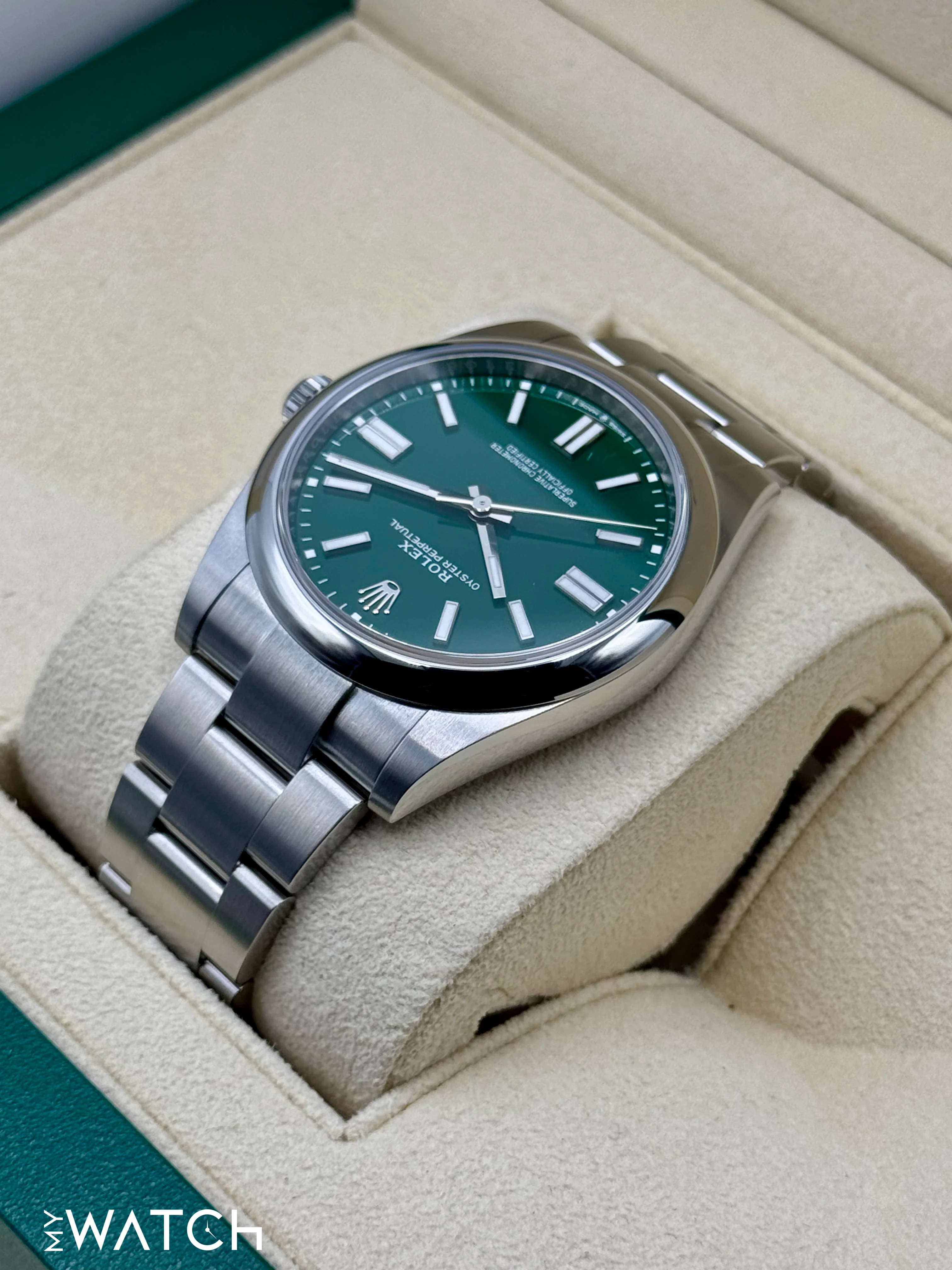 2024 Rolex Oyster Perpetual 41mm 124300 Green Dial - Image 7