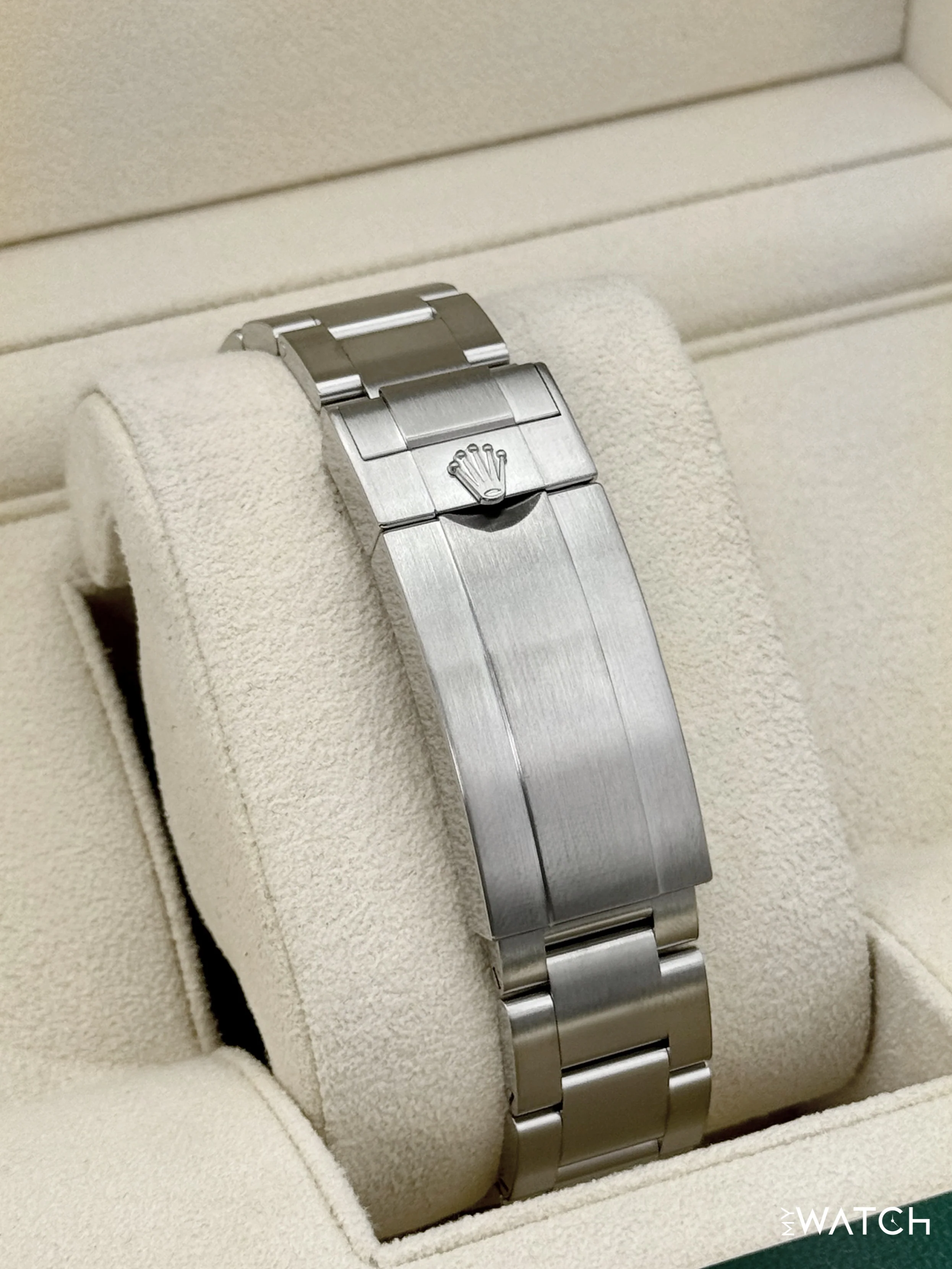 2024 Rolex Sea-Dweller 43mm 126600 Black Dial - Image 2