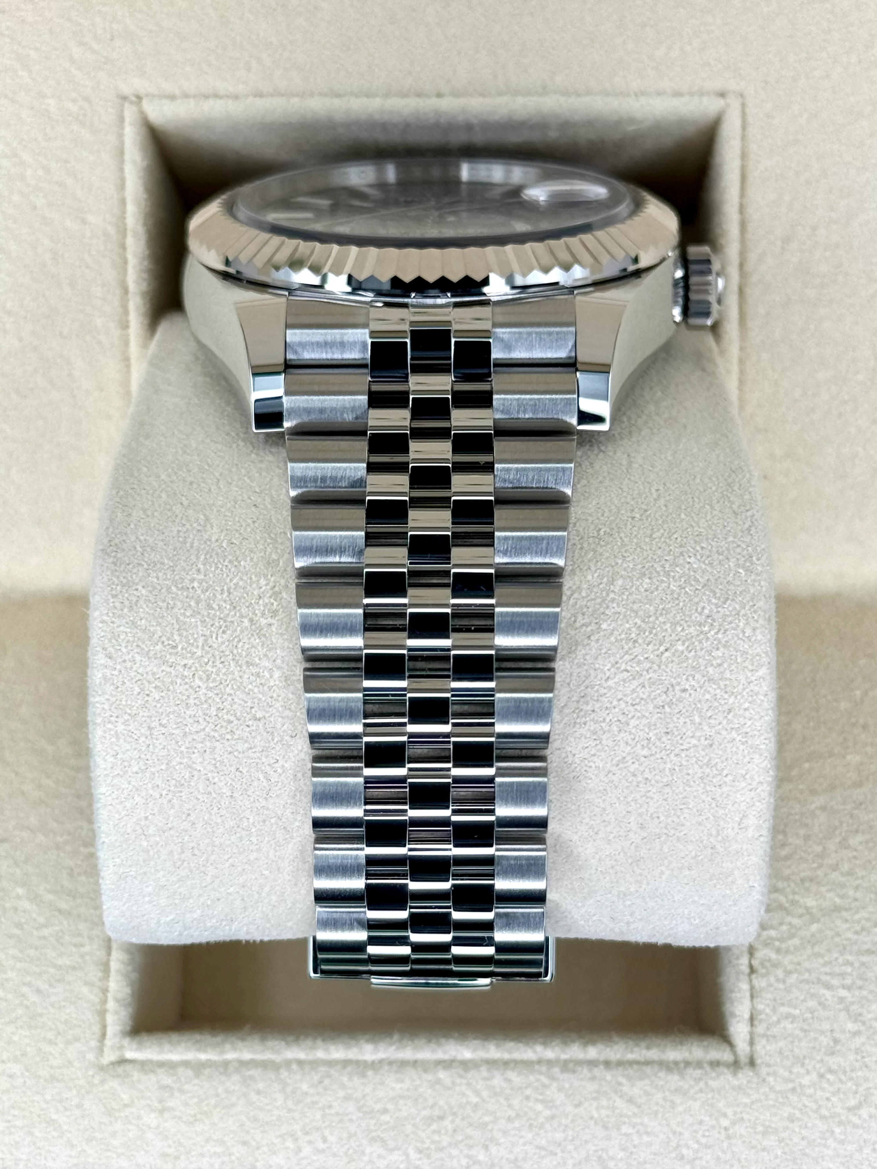 NEW 2024 Rolex Sky-Dweller 42mm 326934 Jubilee Blue Dial - Image 3
