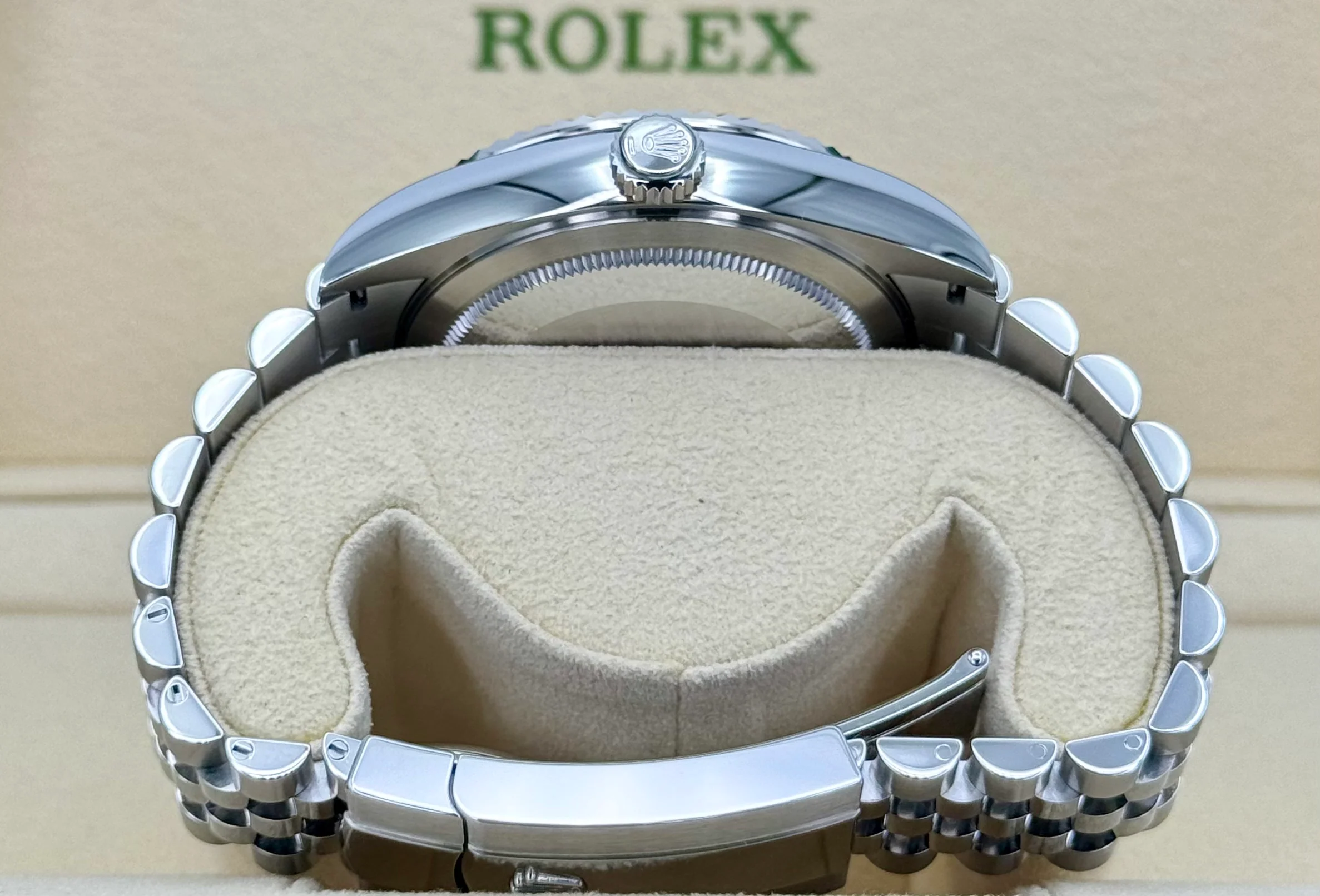 NEW 2024 Rolex Sky-Dweller 42mm 326934 Jubilee Blue Dial - Image 9