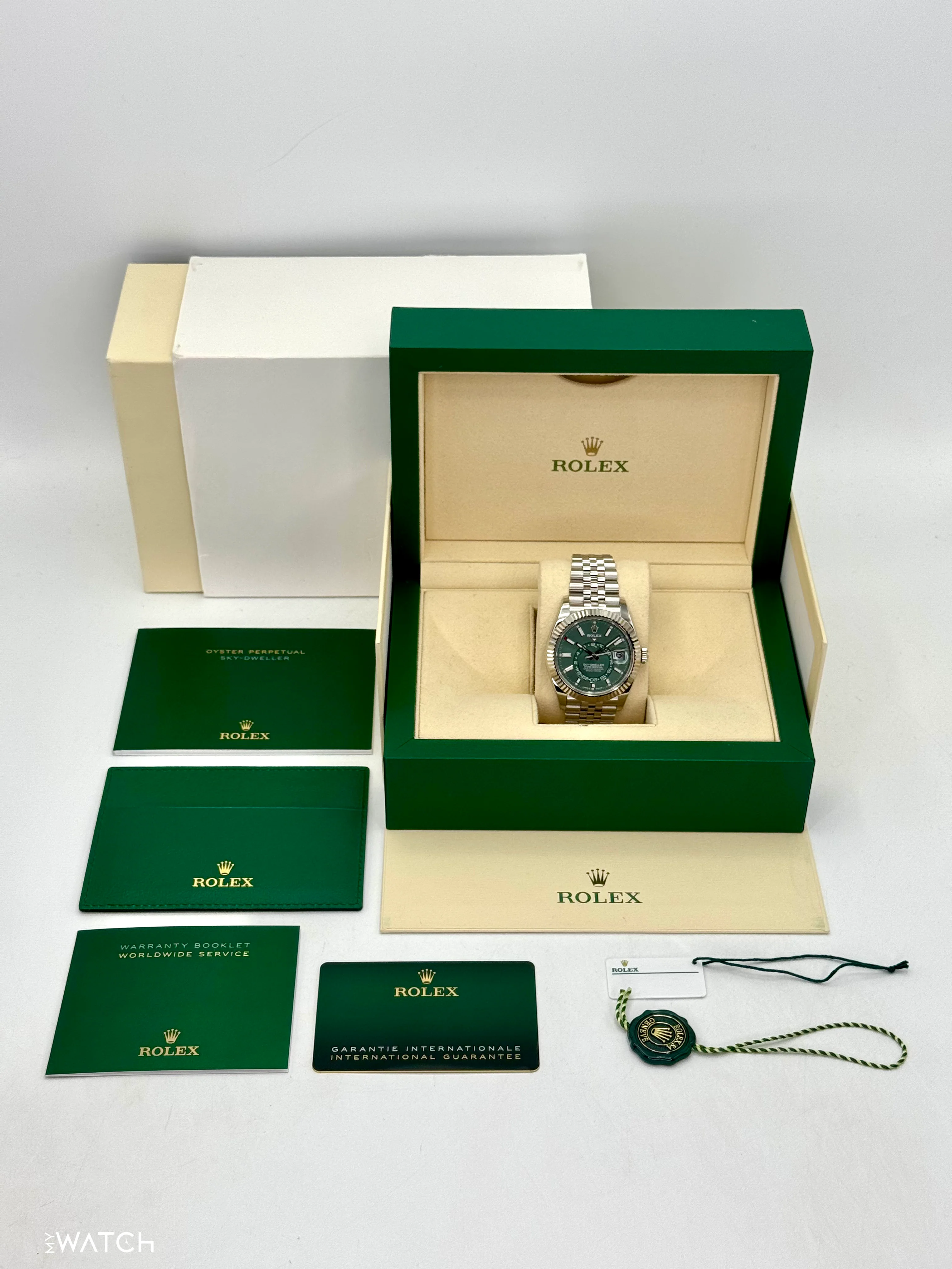 2024 Rolex Sky-Dweller 42mm 336934 Jubilee Green Dial - Image 10