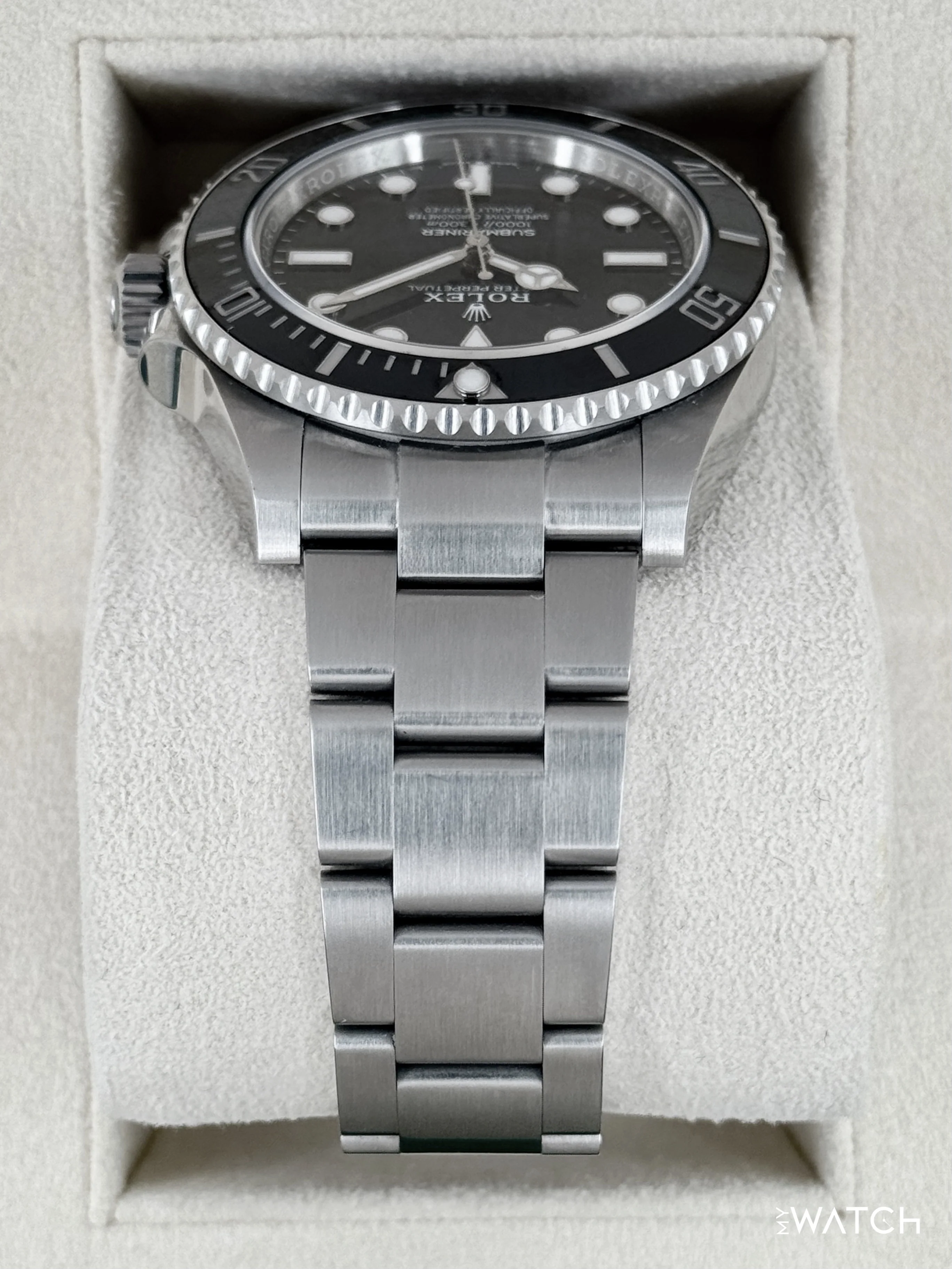 2024 Rolex Submariner 41mm 124060 Stainless Steel Black Dial - Image 4