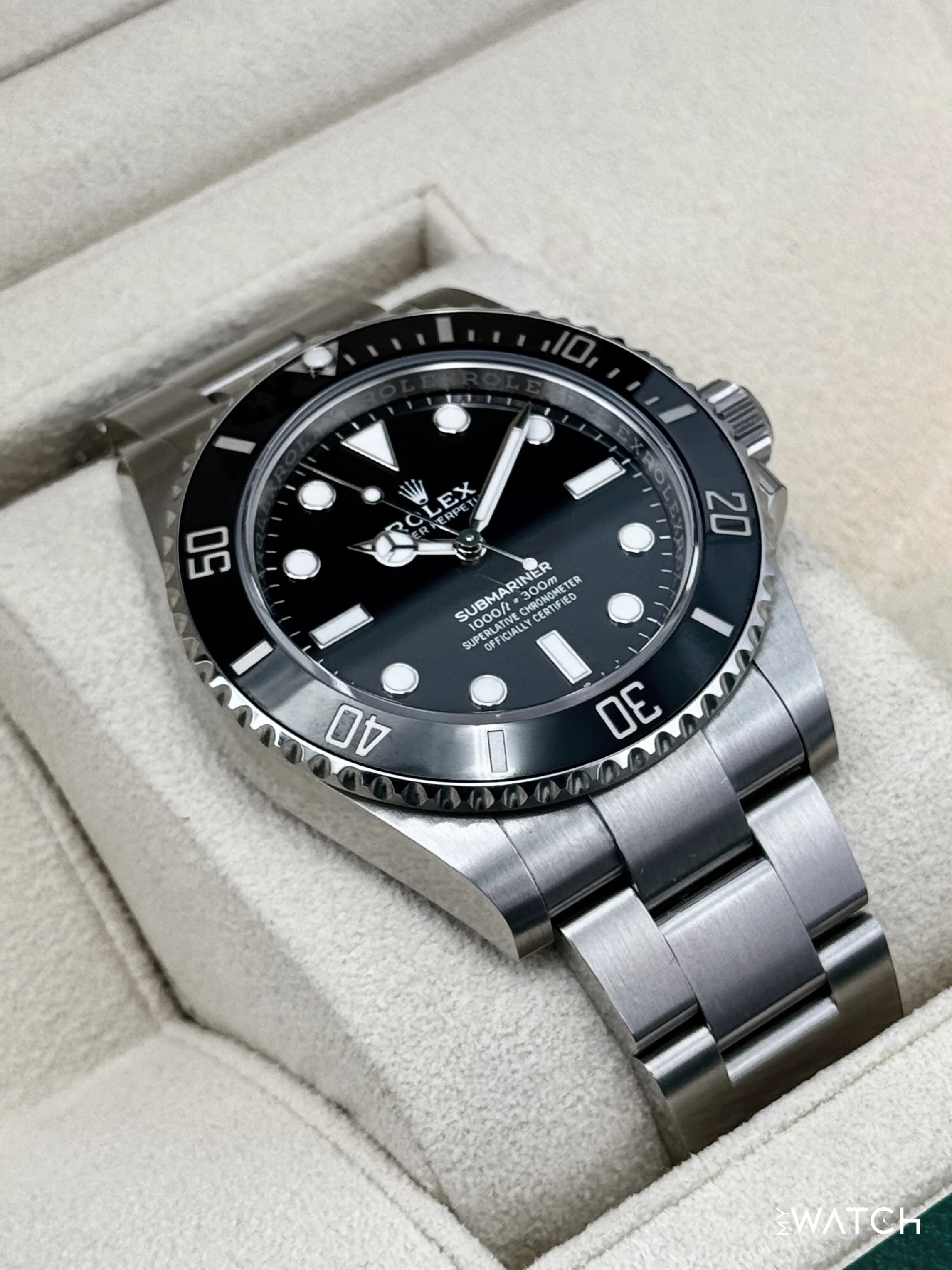 2024 Rolex Submariner 41mm 124060 Stainless Steel Black Dial - Image 6