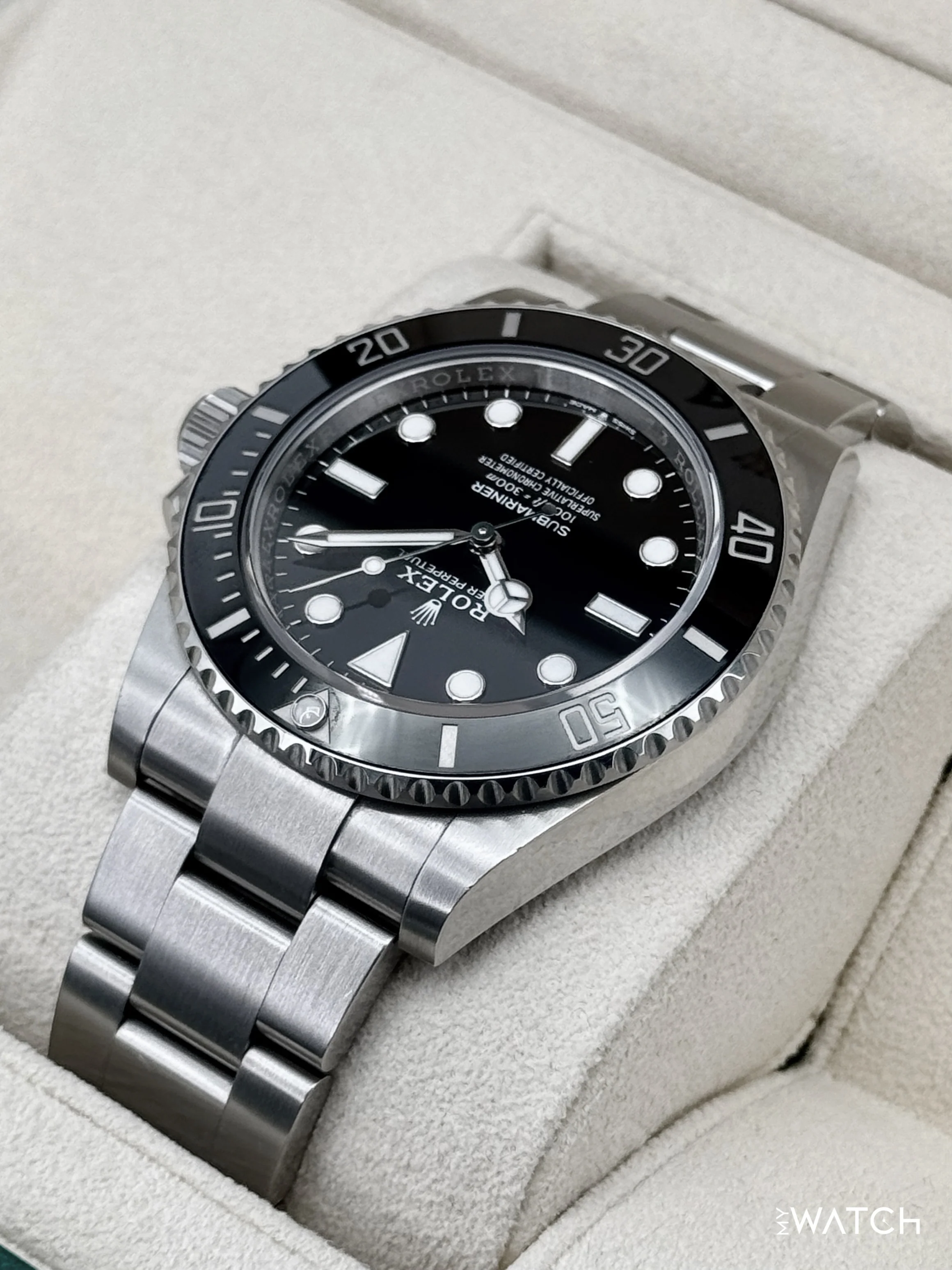 2024 Rolex Submariner 41mm 124060 Stainless Steel Black Dial - Image 7