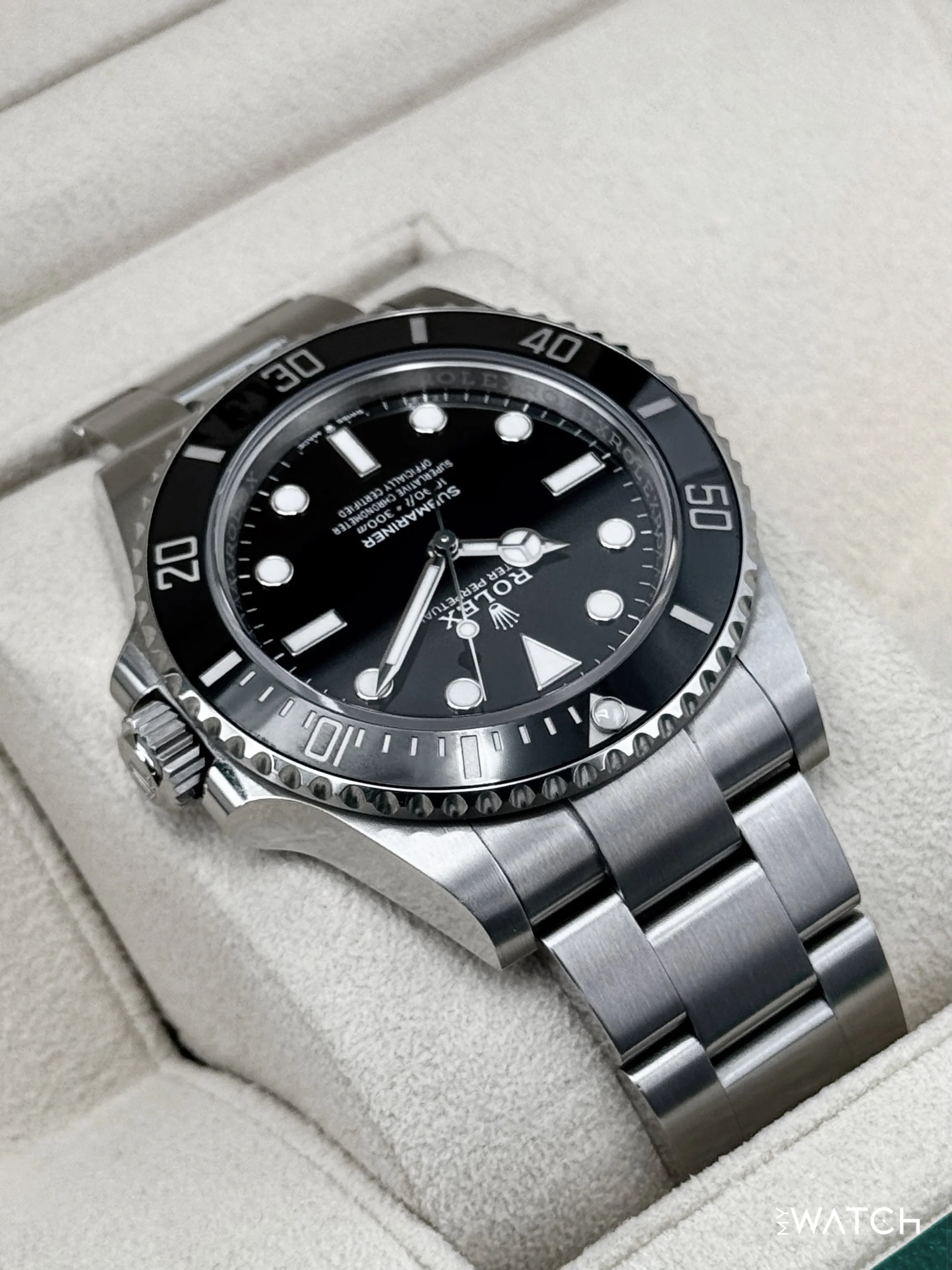 2024 Rolex Submariner 41mm 124060 Stainless Steel Black Dial - Image 8