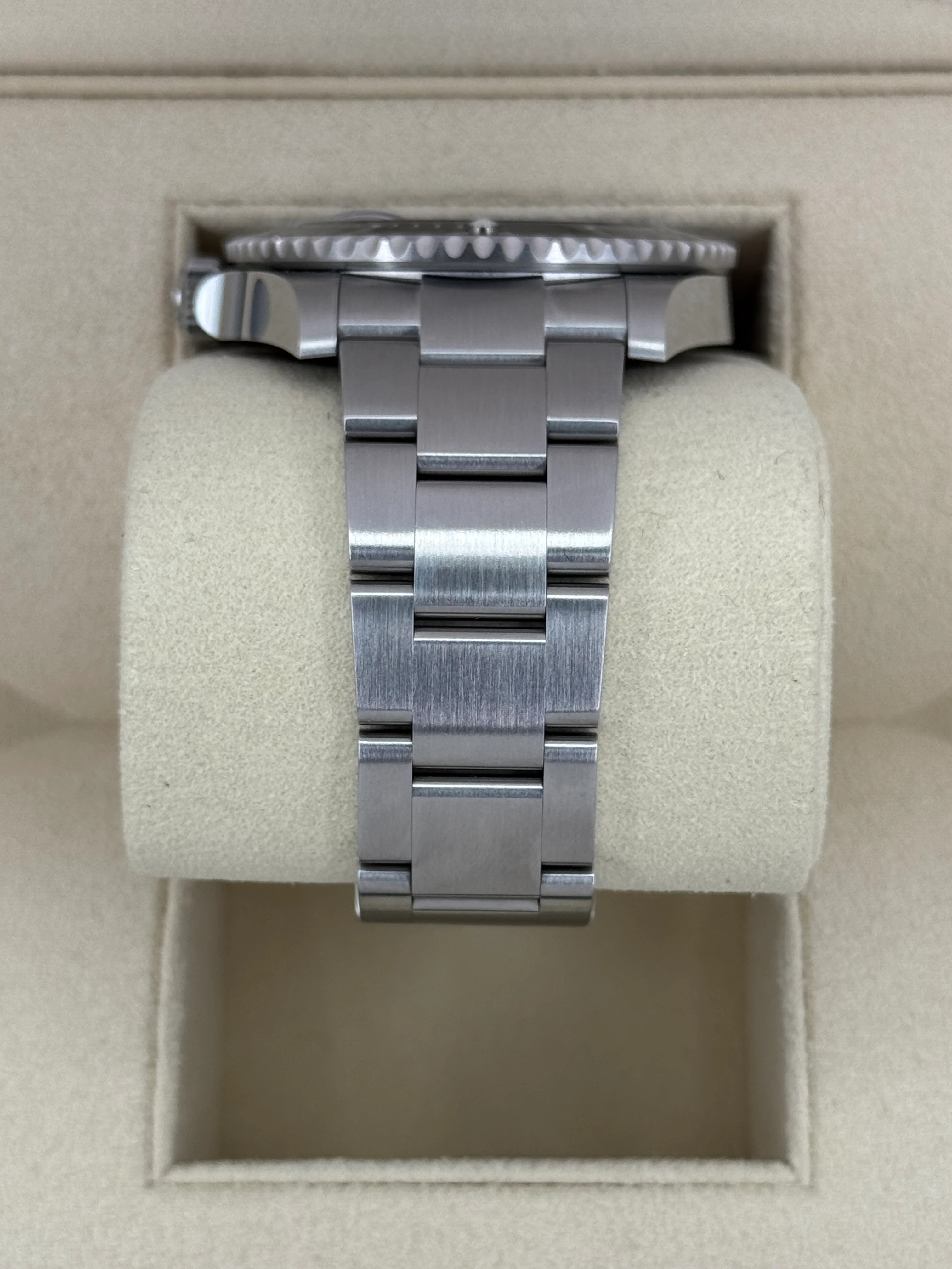 2025 Rolex Submariner 41mm 126610LN Stainless Steel Black Dial - Image 4