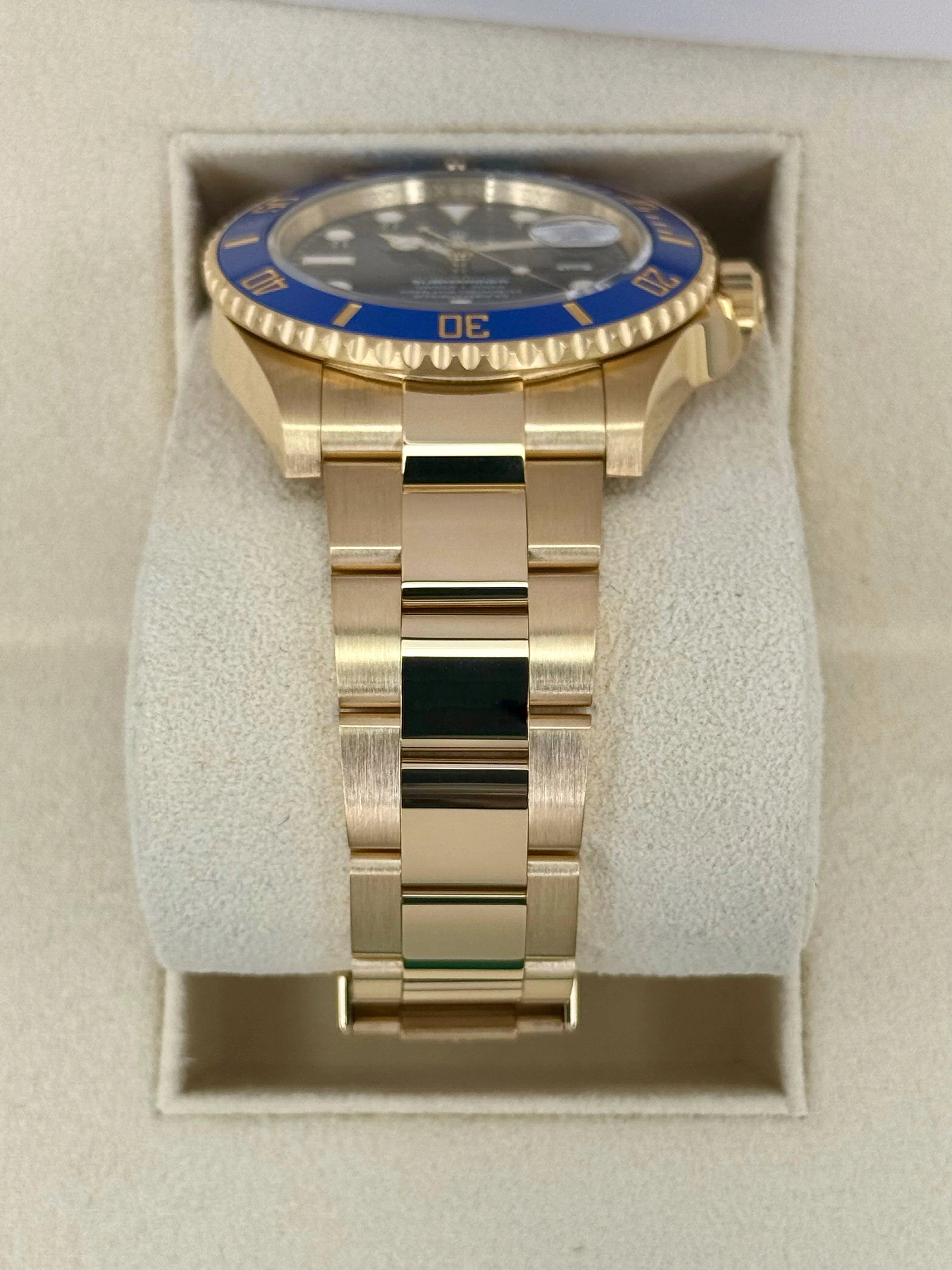 2024 Rolex Submariner "Bluesy" 41mm 126618LB Yellow Gold Blue Dial - Image 3