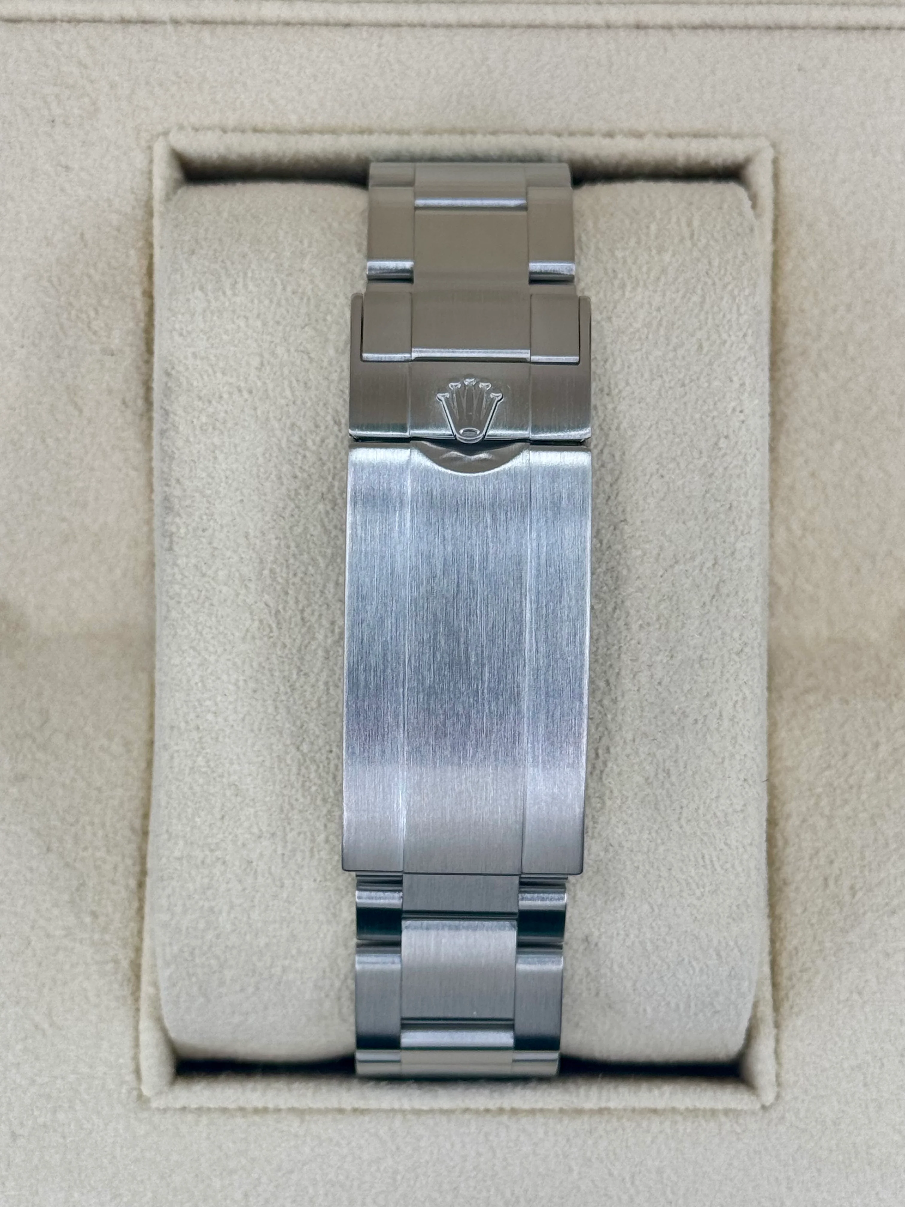 2024 Rolex Submariner "Starbucks" 41mm 126610LV Black Dial - Image 2
