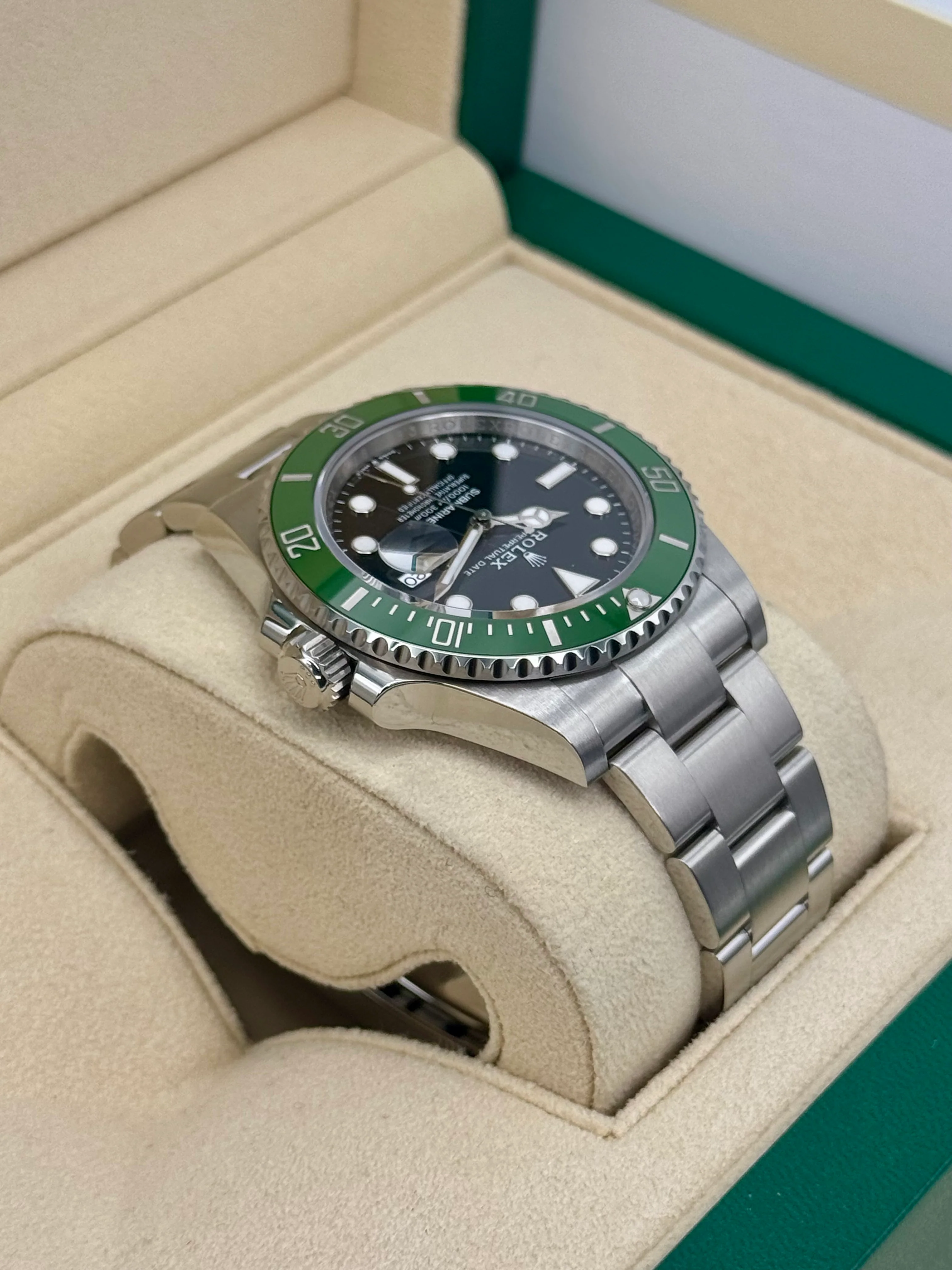 2024 Rolex Submariner "Starbucks" 41mm 126610LV Black Dial - Image 8
