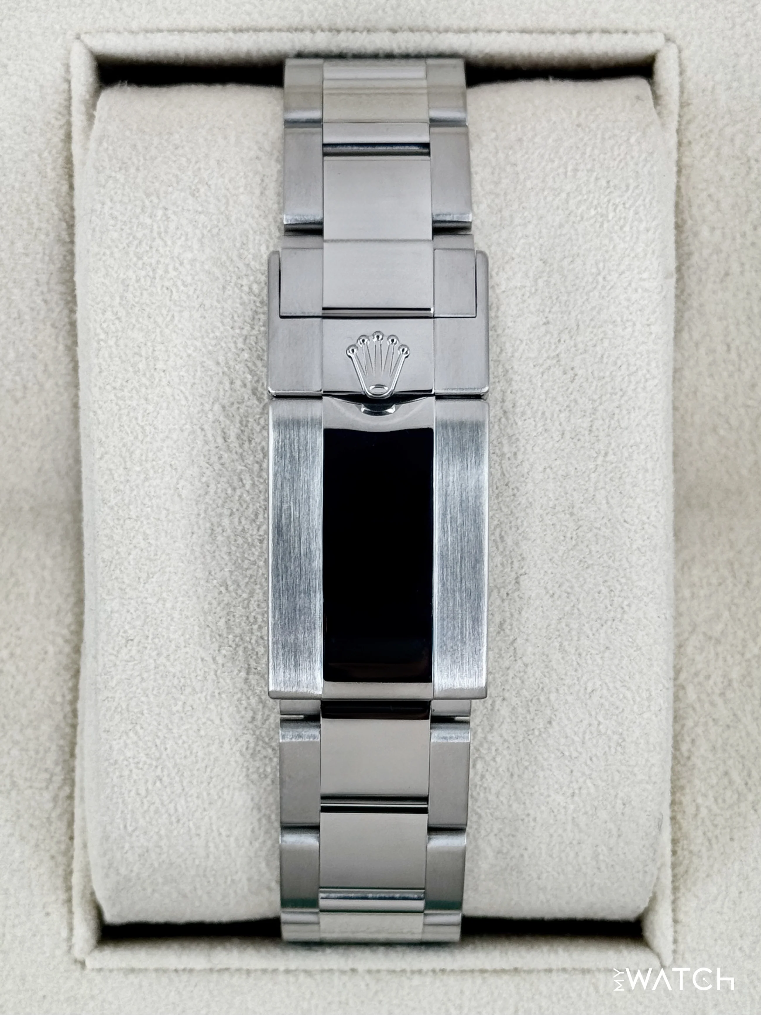 2024 Rolex Yacht-Master 40mm 126622 Stainless Steel Rhodium Dial - Image 2