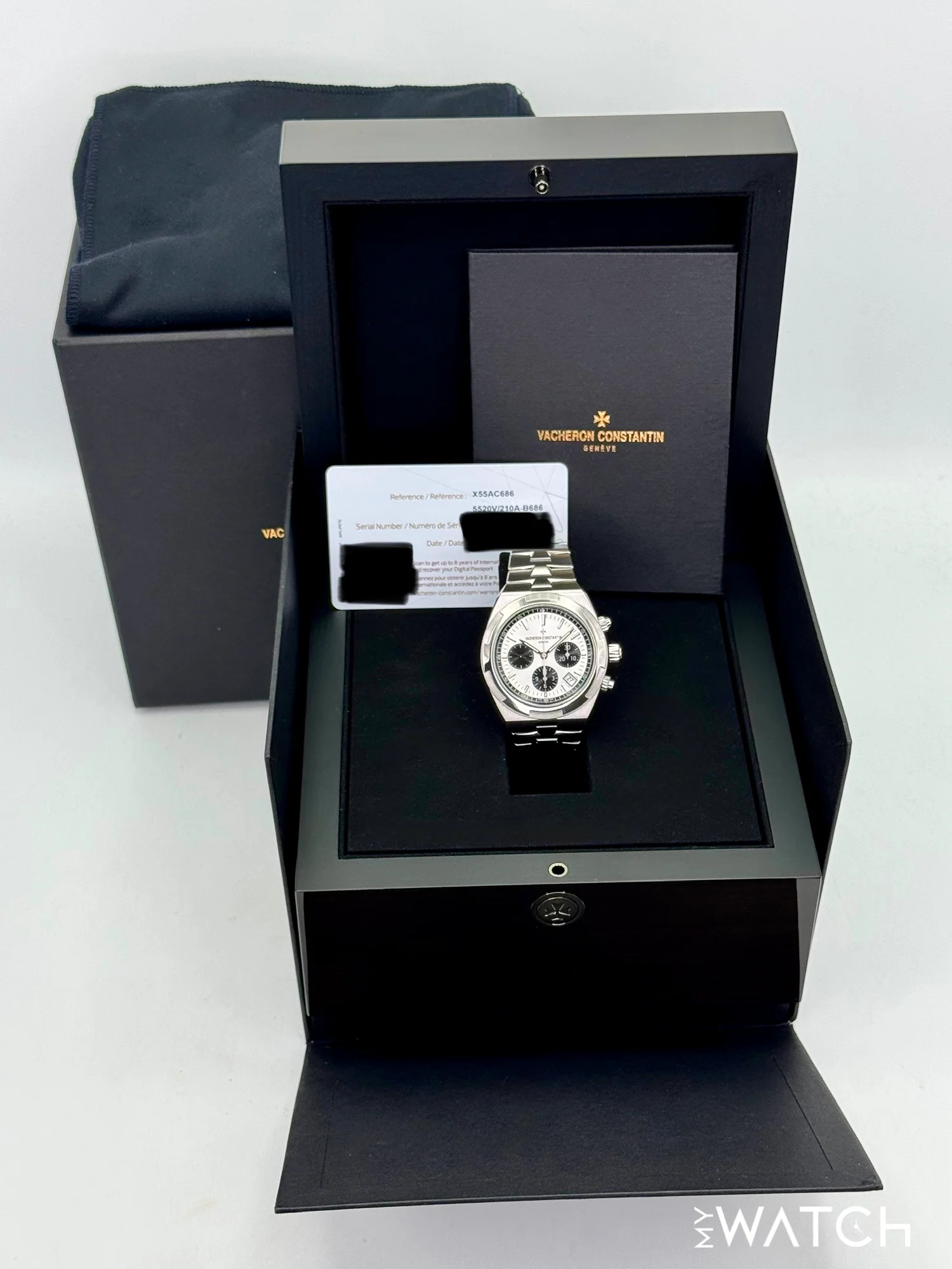 2024 Vacheron Constantin Overseas 42.5mm 5520V Stainless Steel Silver Dial - Image 10