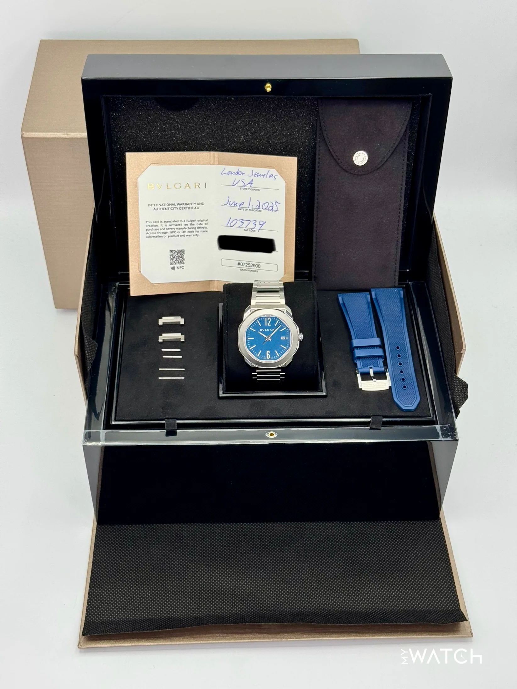 2025 Bvlgari Octo Roma 41mm 103739 Stainless Steel Blue Dial - Image 10