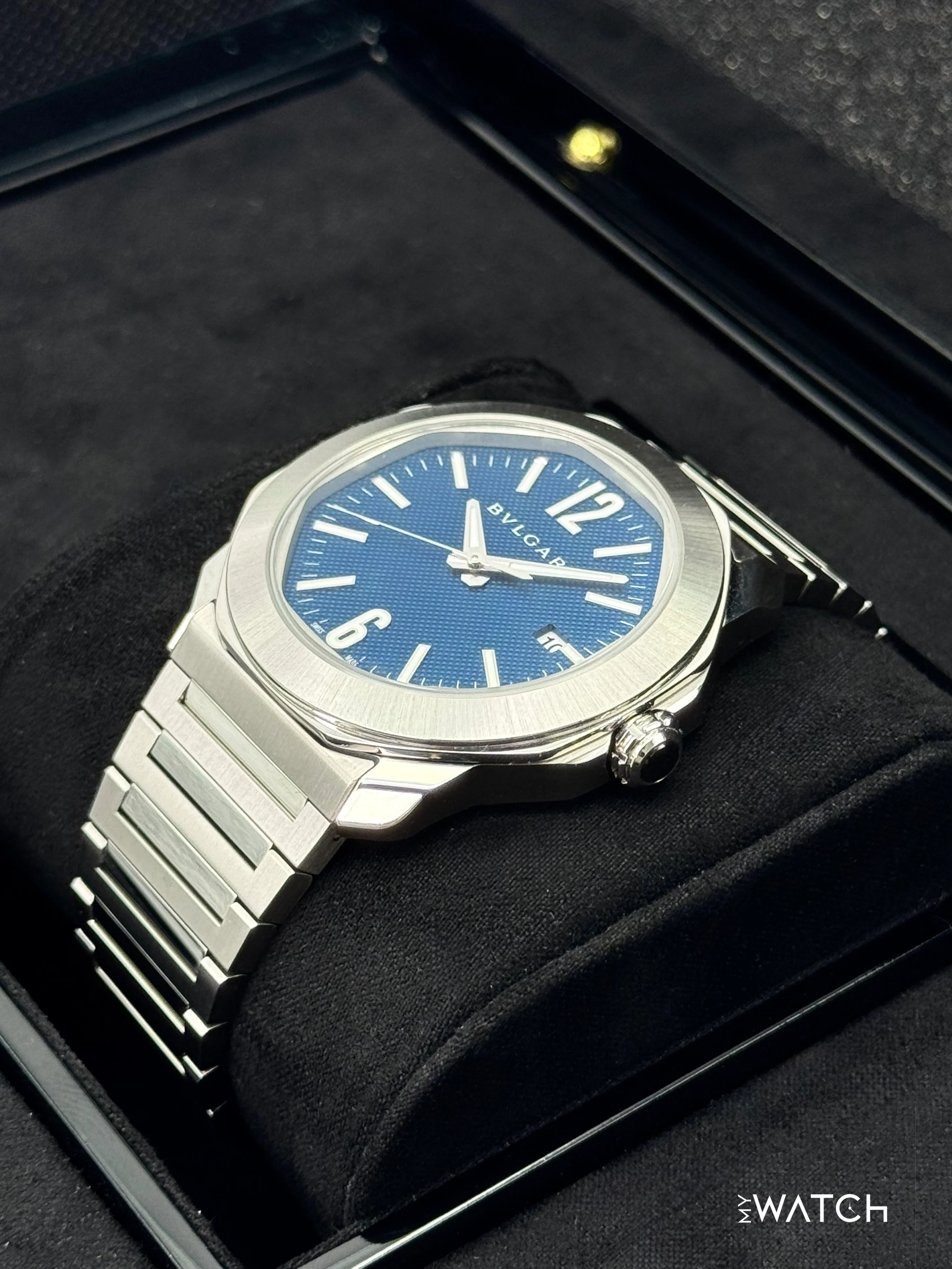 2025 Bvlgari Octo Roma 41mm 103739 Stainless Steel Blue Dial - Image 5