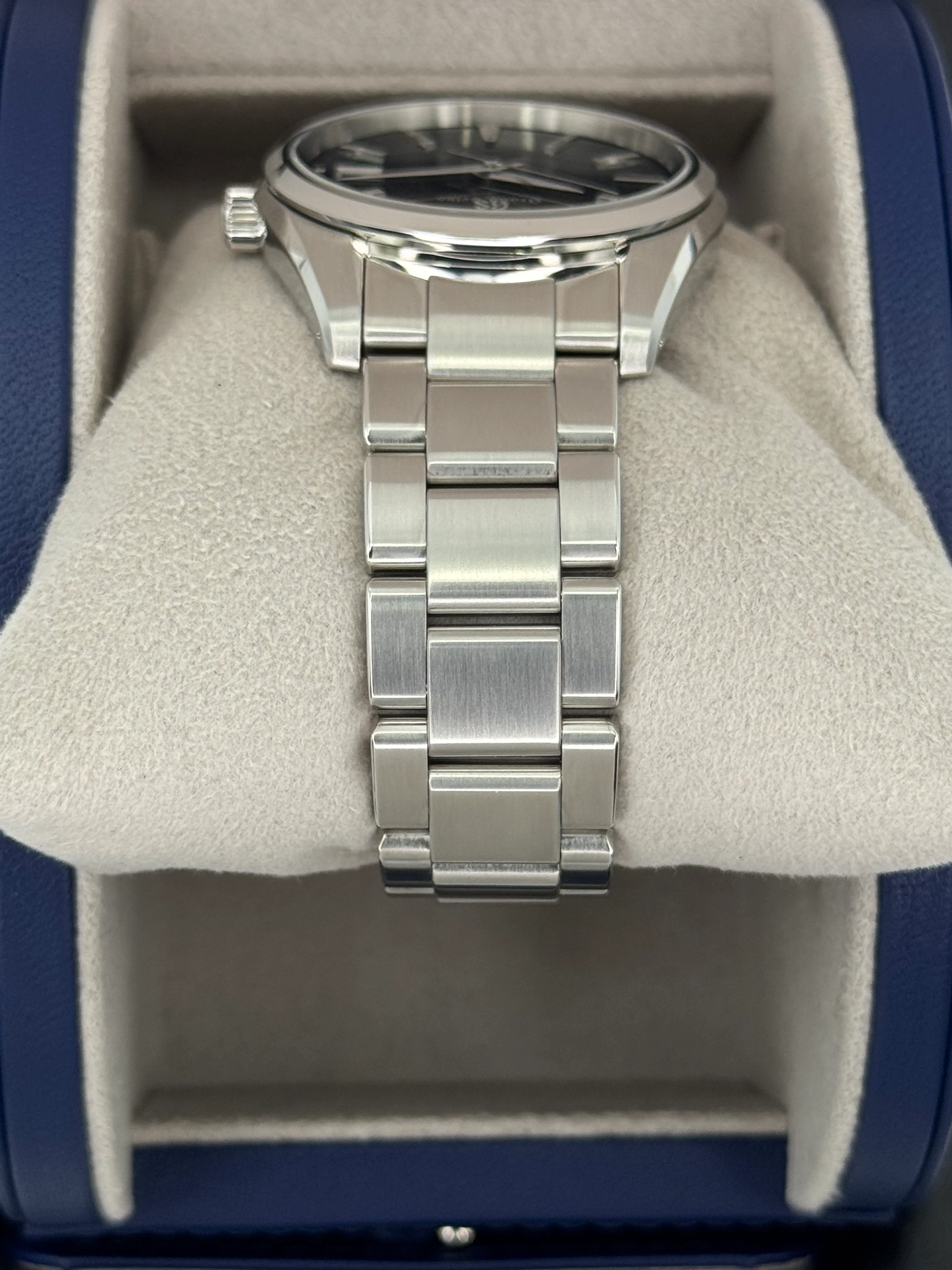 2025 Grand Seiko Heritage Collection 40mm SBGP013G Blue Dial - Image 4