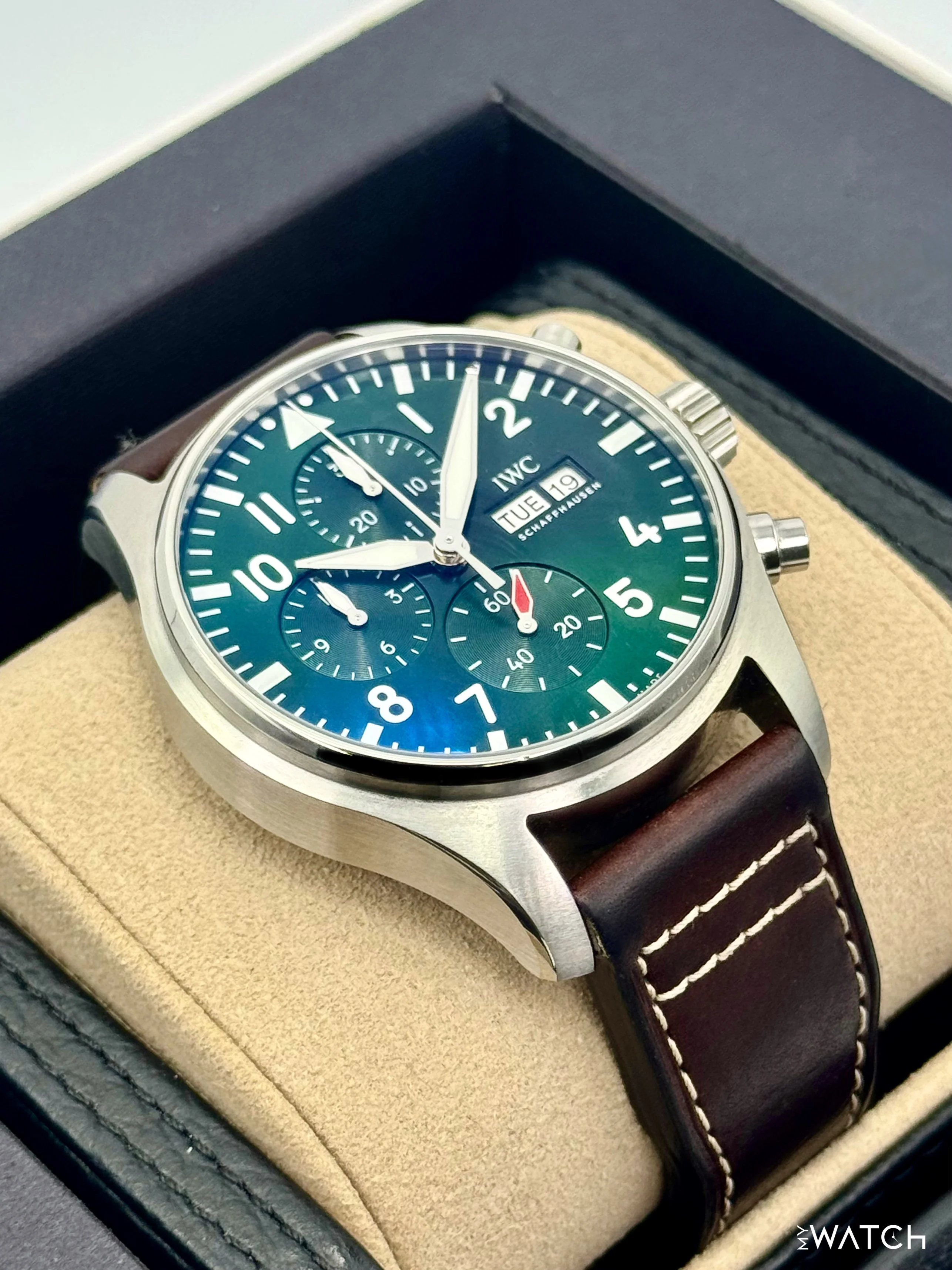 2025 IWC Pilot's Watch Chronograph 43mm IW378005 Stainless Steel Green Dial - Image 6