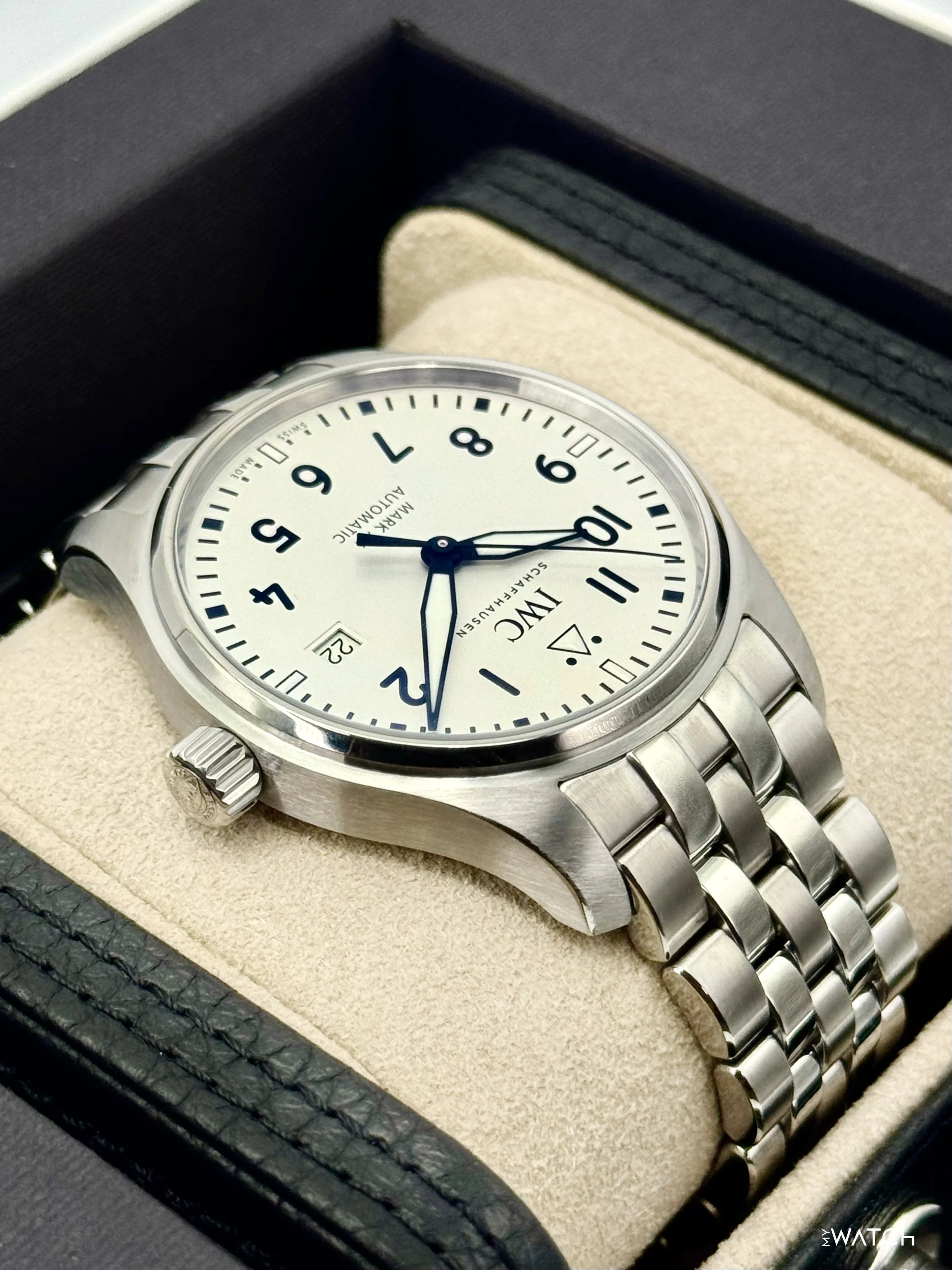 2025 IWC Pilot's Watch Mark XX 40mm IW328208 Stainless Steel White Dial - Image 8