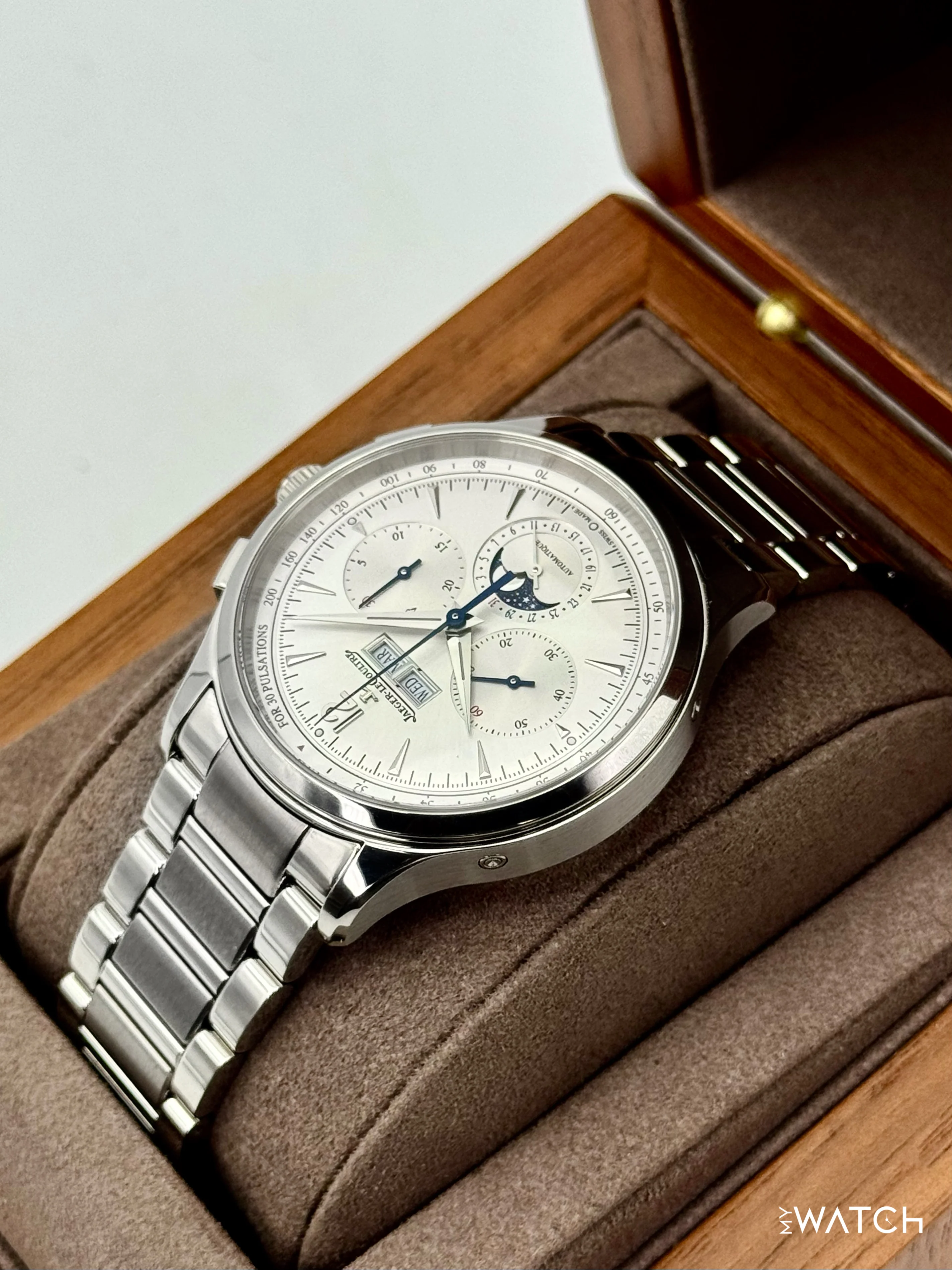 2025 Jaeger-LeCoultre Master Control 40mm Q413813J Stainless Steel White Dial - Image 7