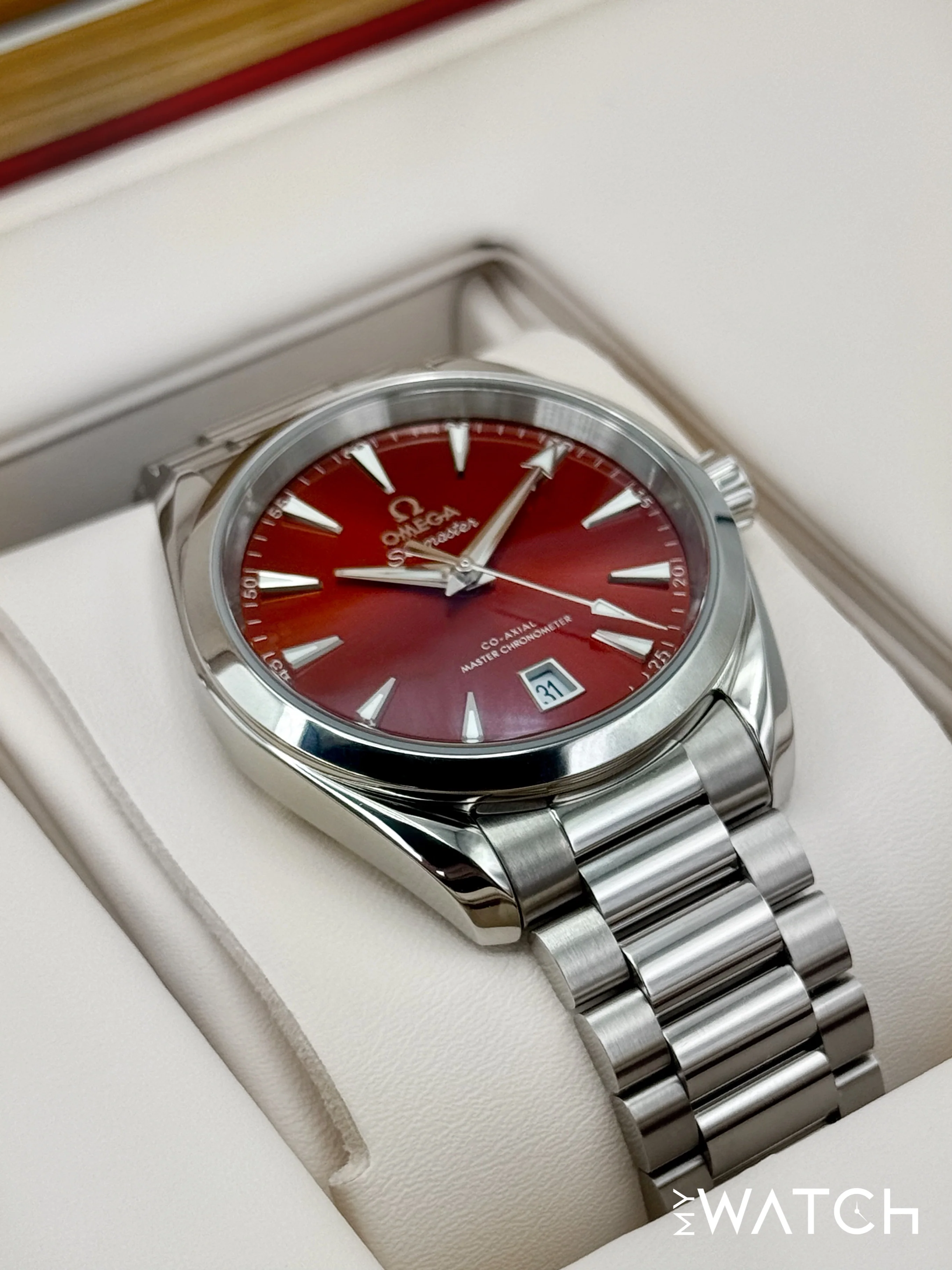 2025 Omega Seamaster Aqua Terra 38mm 220.10.38.20.13.003 Red Dial - Image 6
