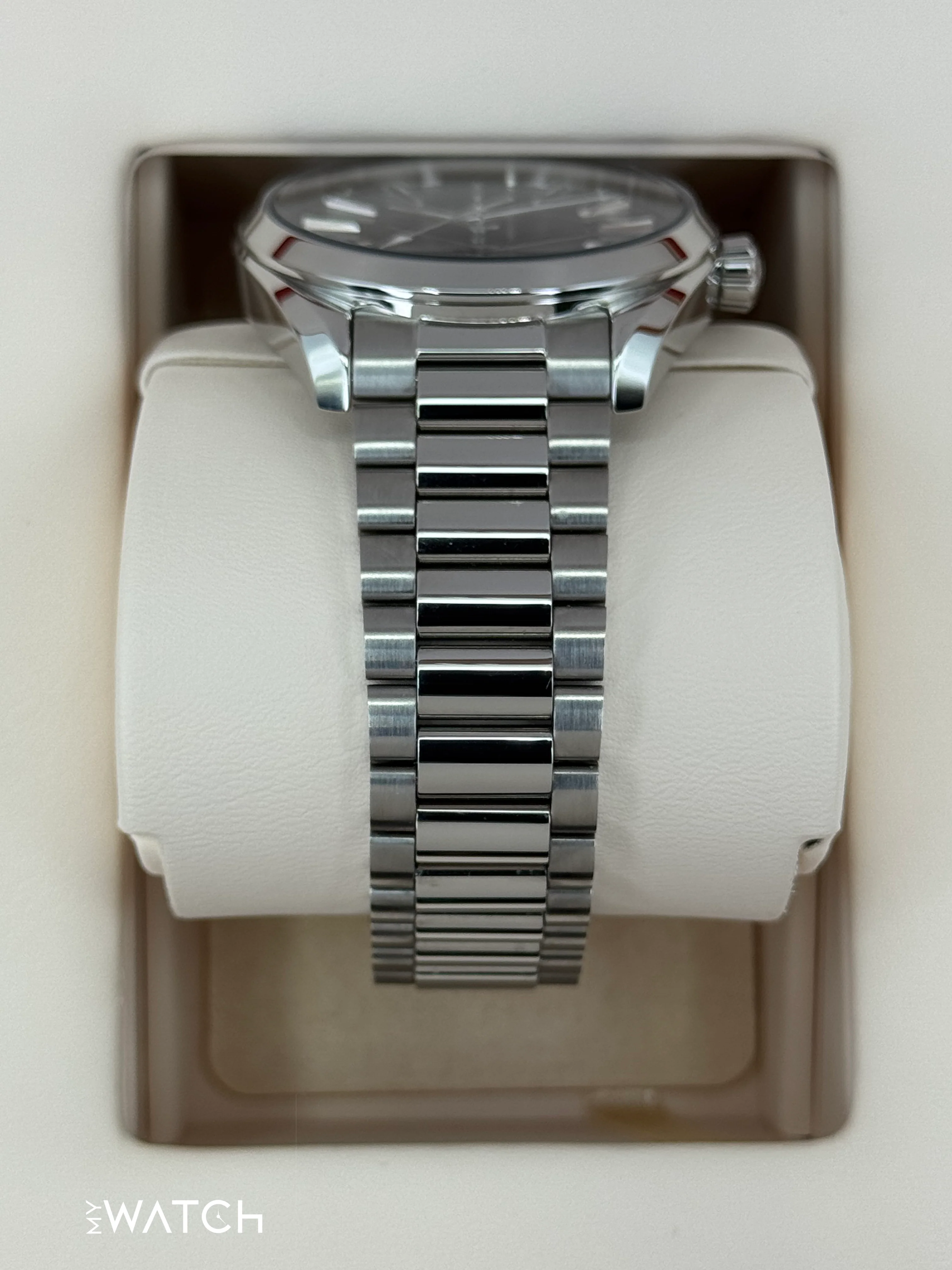 2025 Omega Seamaster Aqua Terra 41mm 220.10.41.21.01.002 Black Dial - Image 3