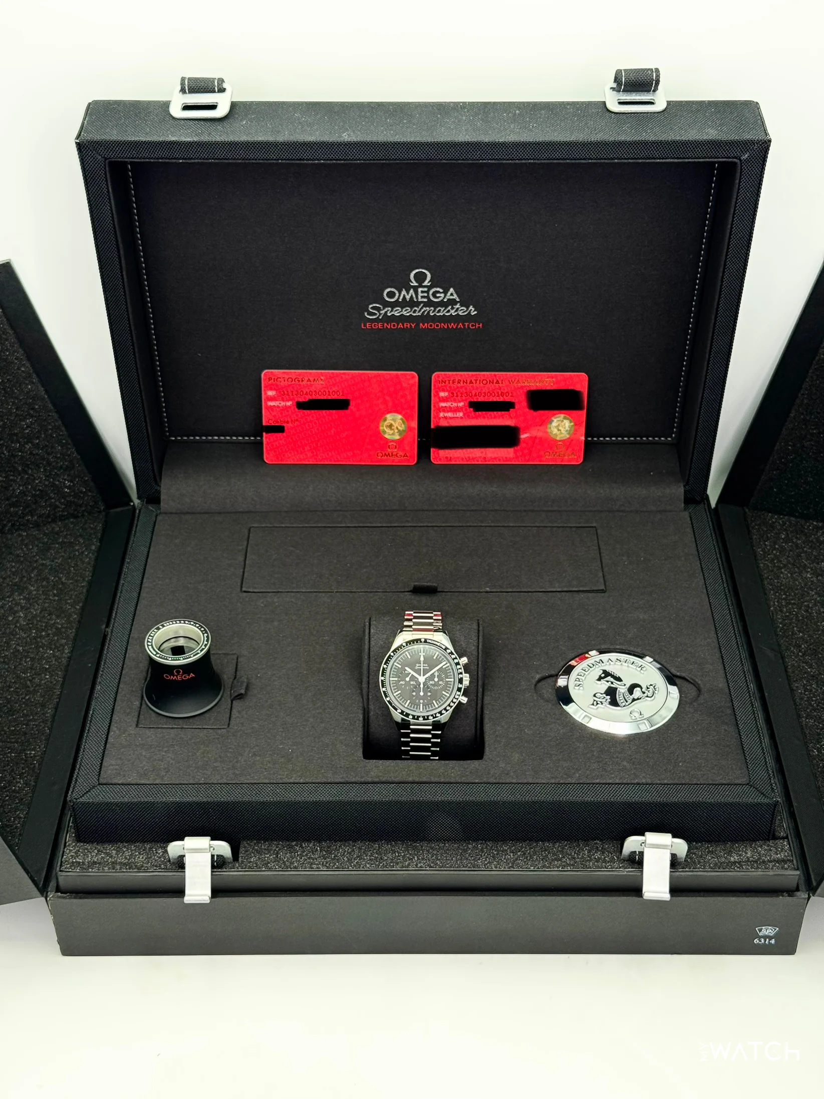 2025 Omega Speedmaster "Ed White" 39.7mm 311.30.40.30.01.001 Black Dial - Image 12