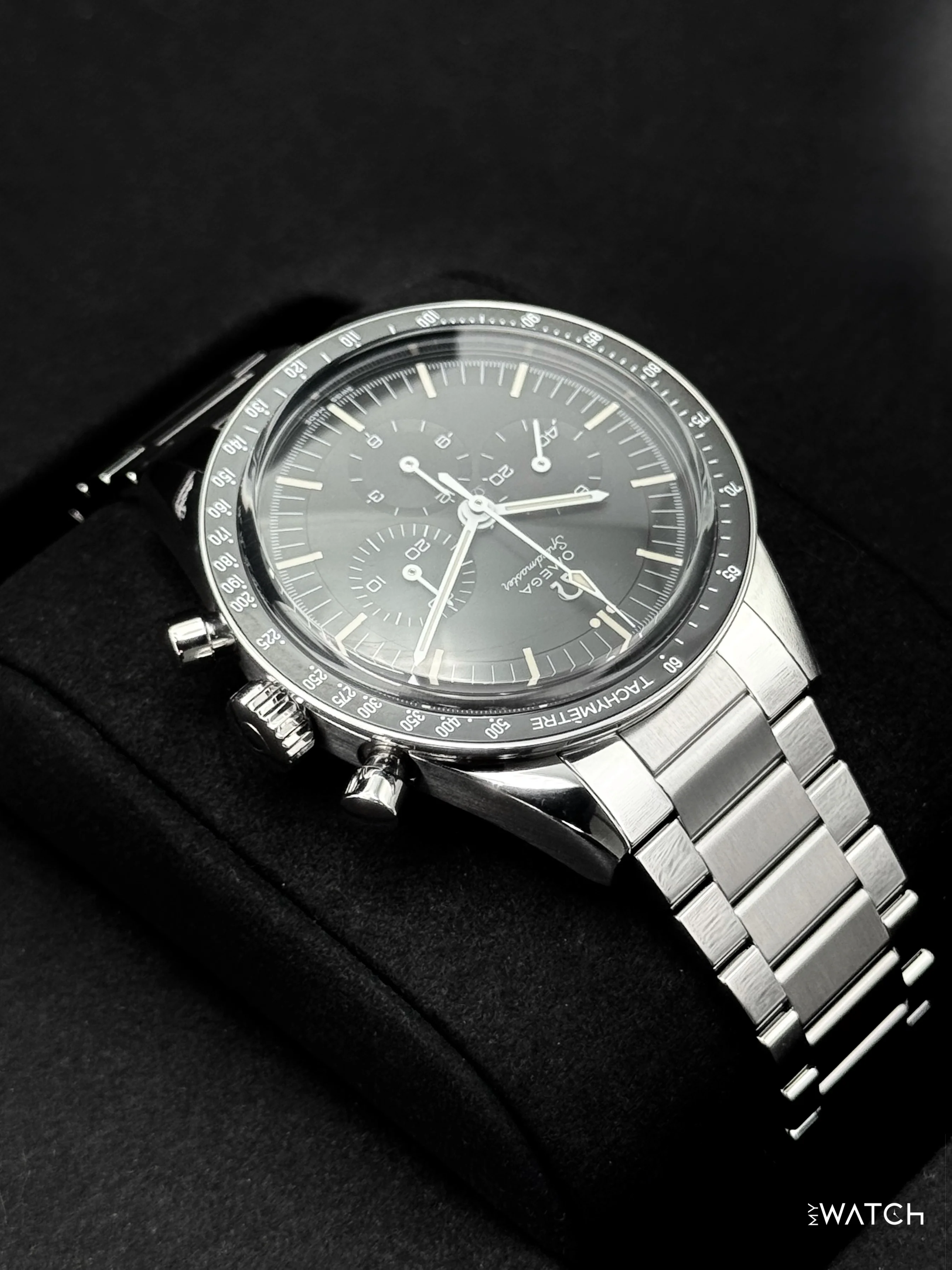 2025 Omega Speedmaster "Ed White" 39.7mm 311.30.40.30.01.001 Black Dial - Image 8