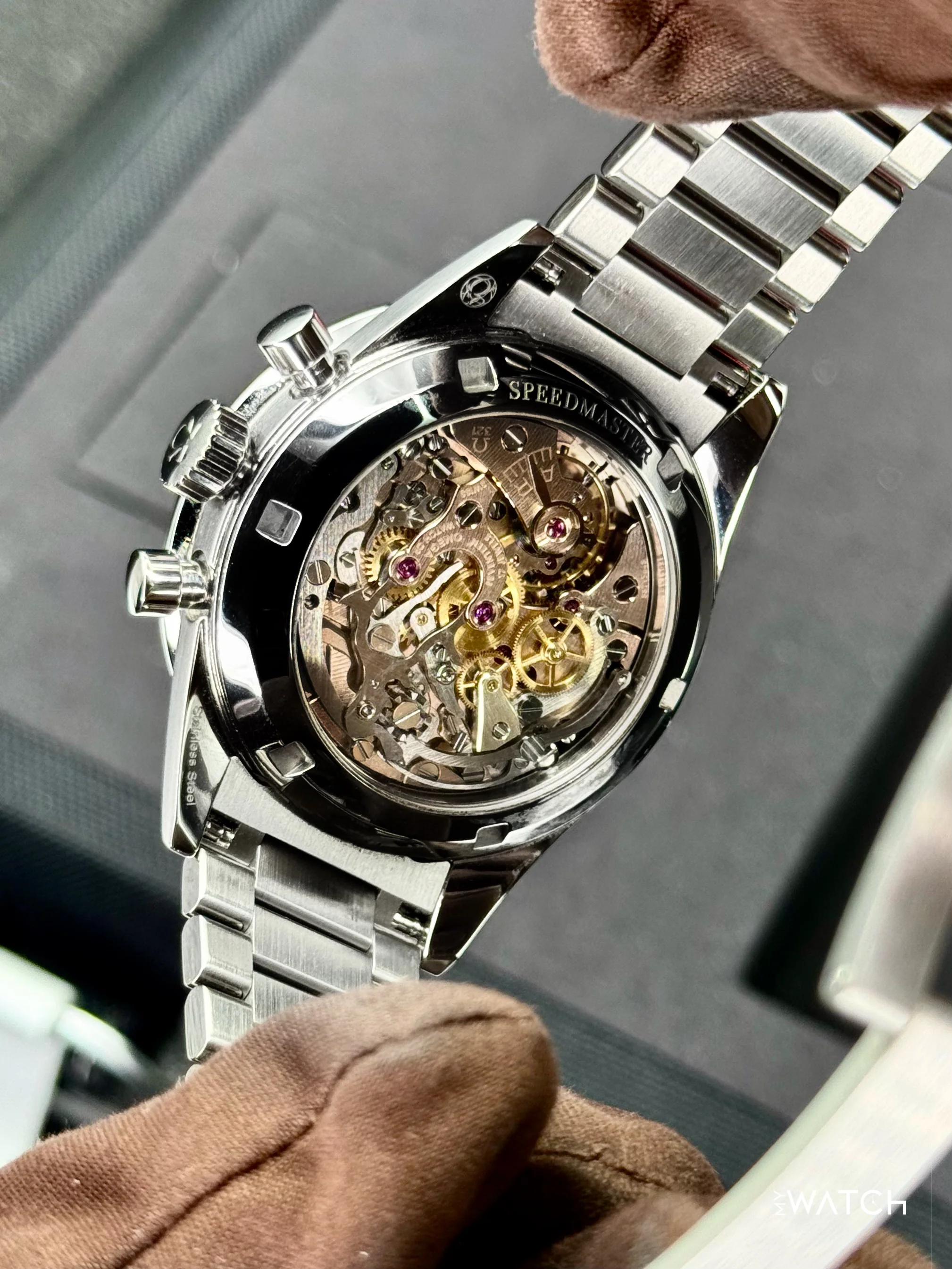 2025 Omega Speedmaster "Ed White" 39.7mm 311.30.40.30.01.001 Black Dial - Image 9