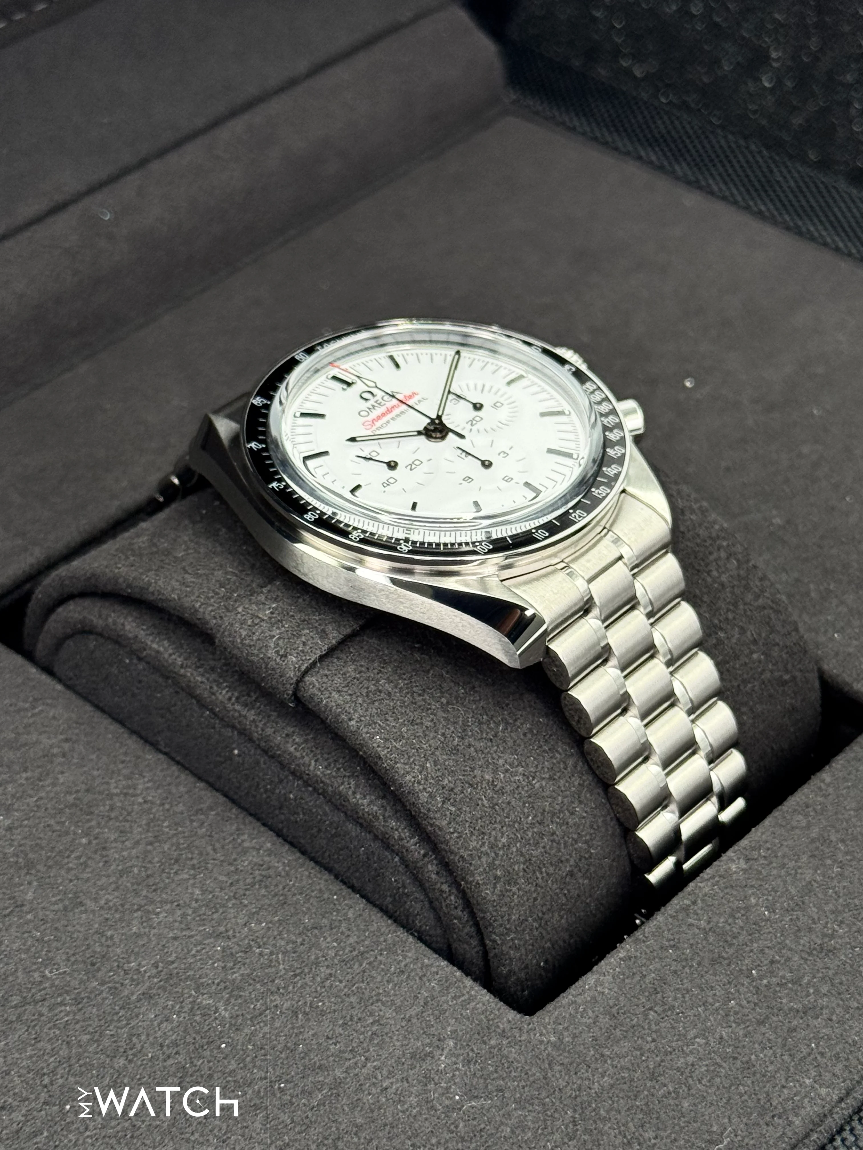 2025 Omega Speedmaster Moonwatch Pro 42mm 310.30.42.50.04.001 White Dial - Image 6